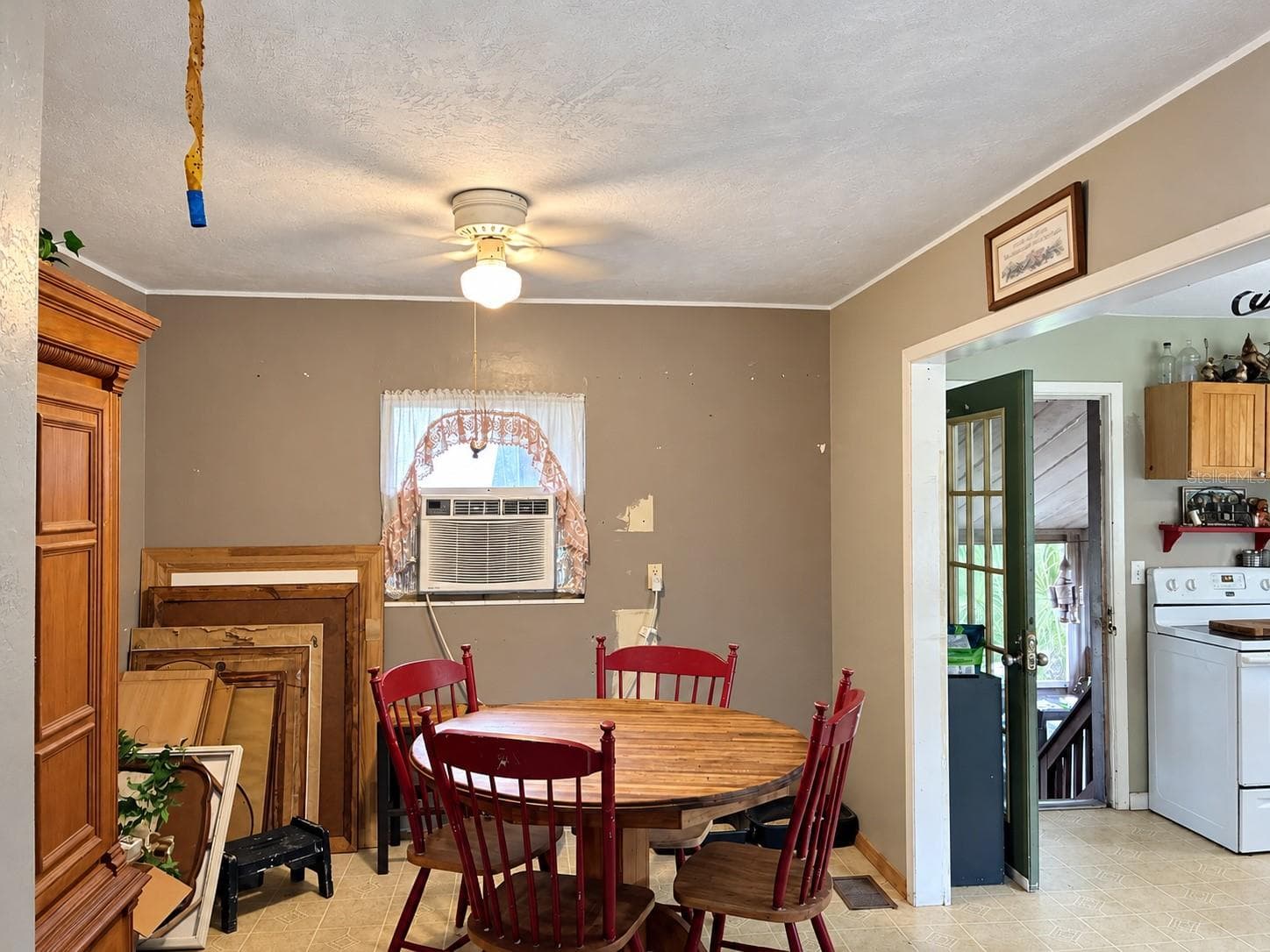 Single Family Residence at 131 KATRINA ST, DE LEON SPRINGS, photo 9 of 12