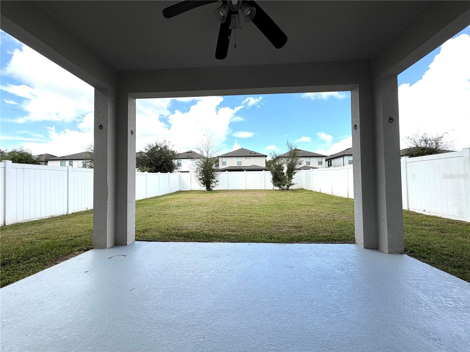 Single Family Residence at 9872 AUREA MOSS LN, ORLANDO, photo 22 of 47