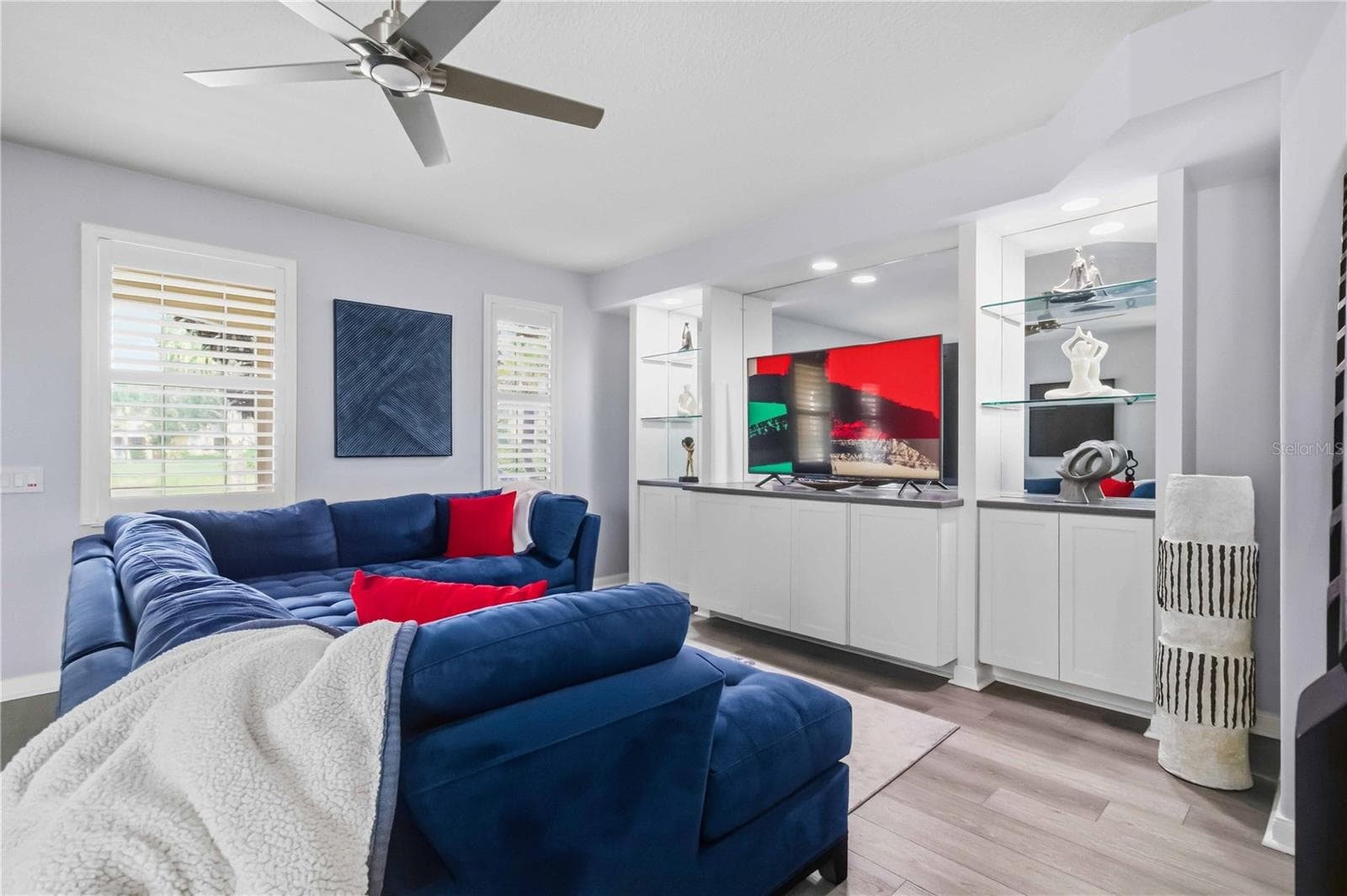 Townhouse at 1511 NAPOLI DR E, SARASOTA, photo 8 of 32