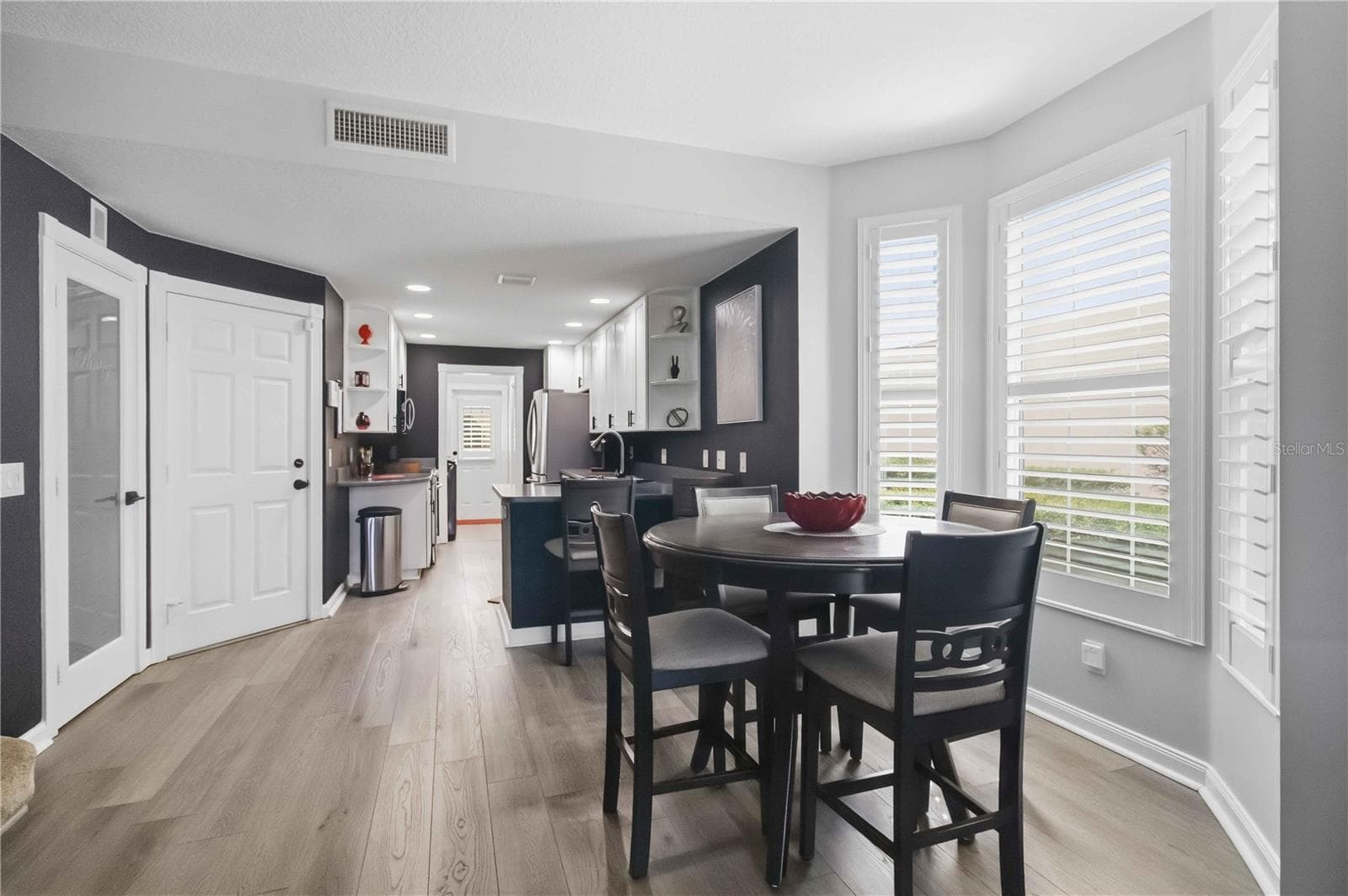 Townhouse at 1511 NAPOLI DR E, SARASOTA, photo 12 of 32