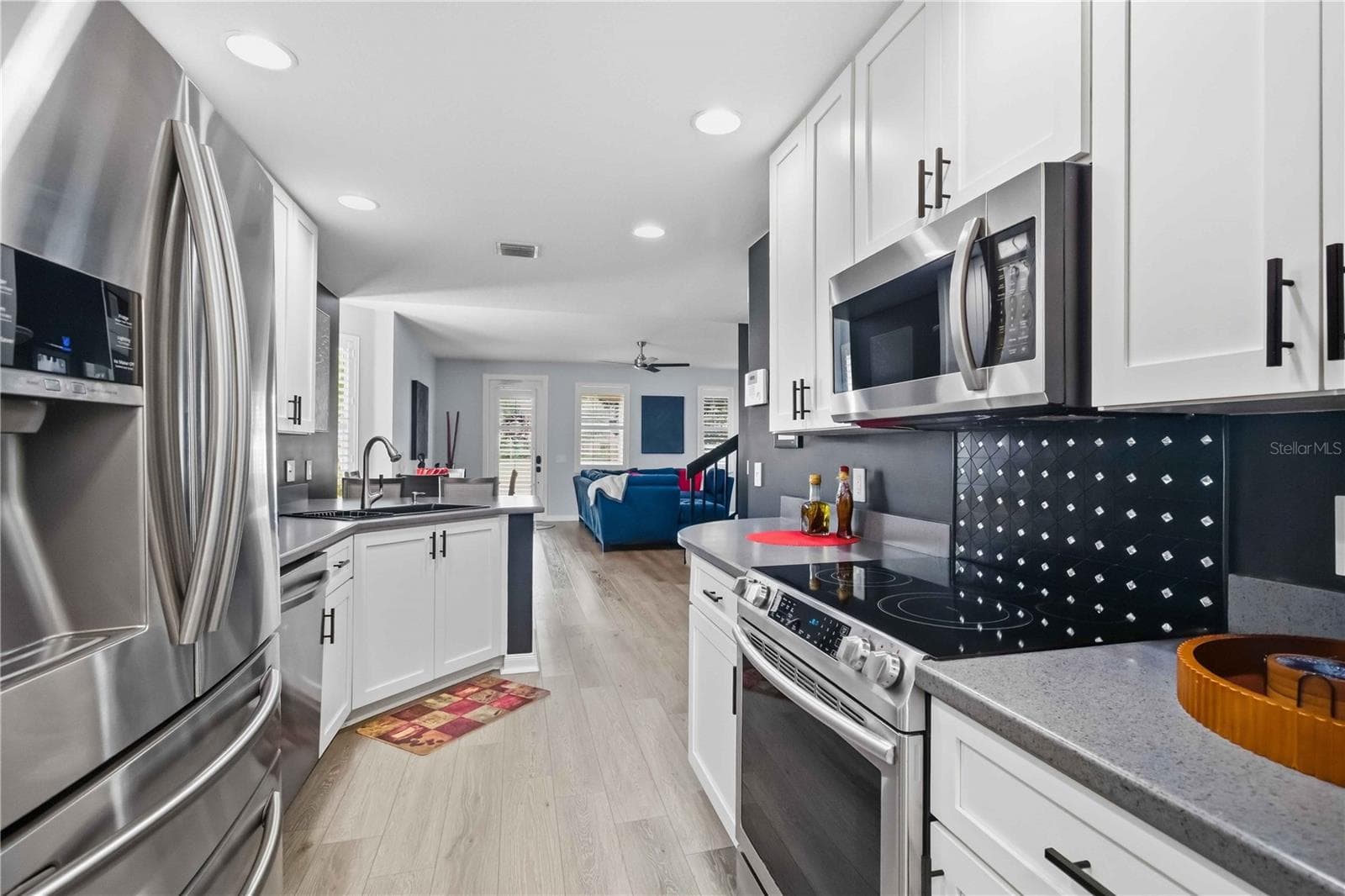 Townhouse at 1511 NAPOLI DR E, SARASOTA, photo 15 of 32