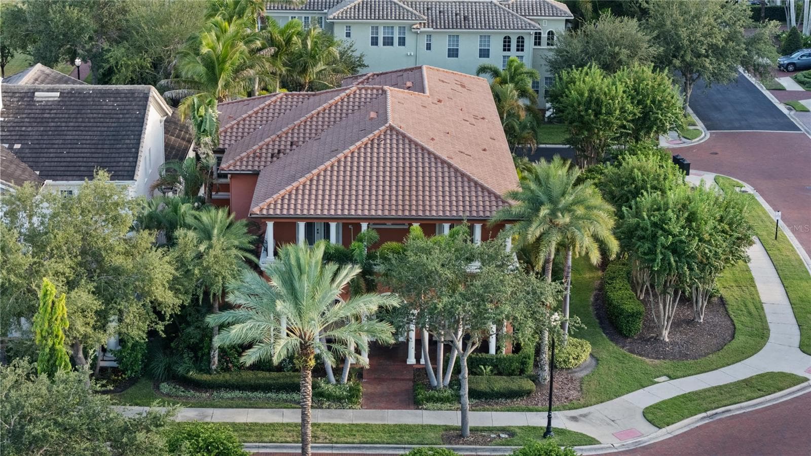 Single Family Residence at 4912 YACHT CLUB, TAMPA, photo 17 of 291