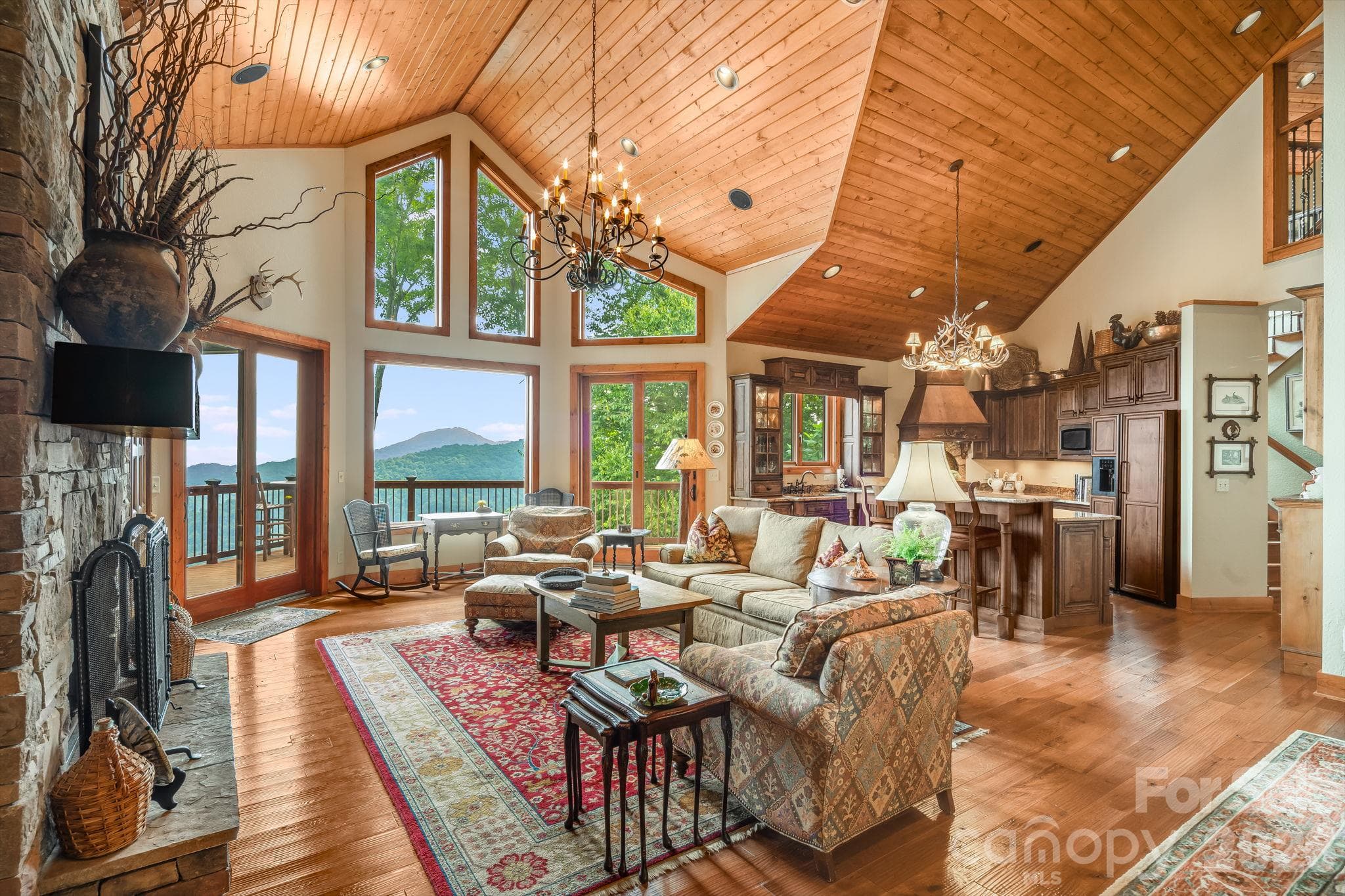 Open floor plan - 179 Cherry Knob Drive, Mars Hill