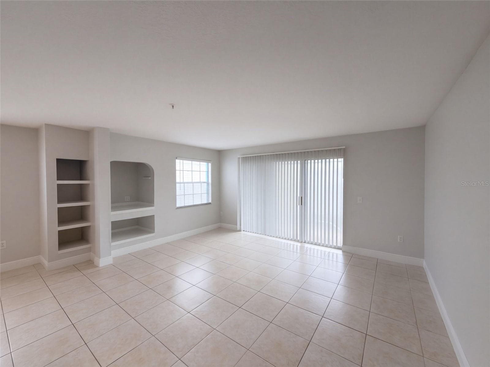 Condominium at 13838 FAIRWAY ISLAND DR #1411, ORLANDO, photo 8 of 33