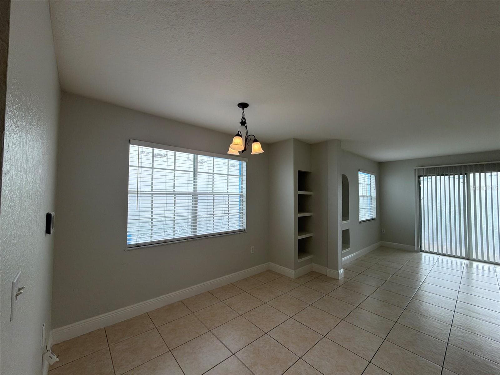 Condominium at 13838 FAIRWAY ISLAND DR #1411, ORLANDO, photo 16 of 33