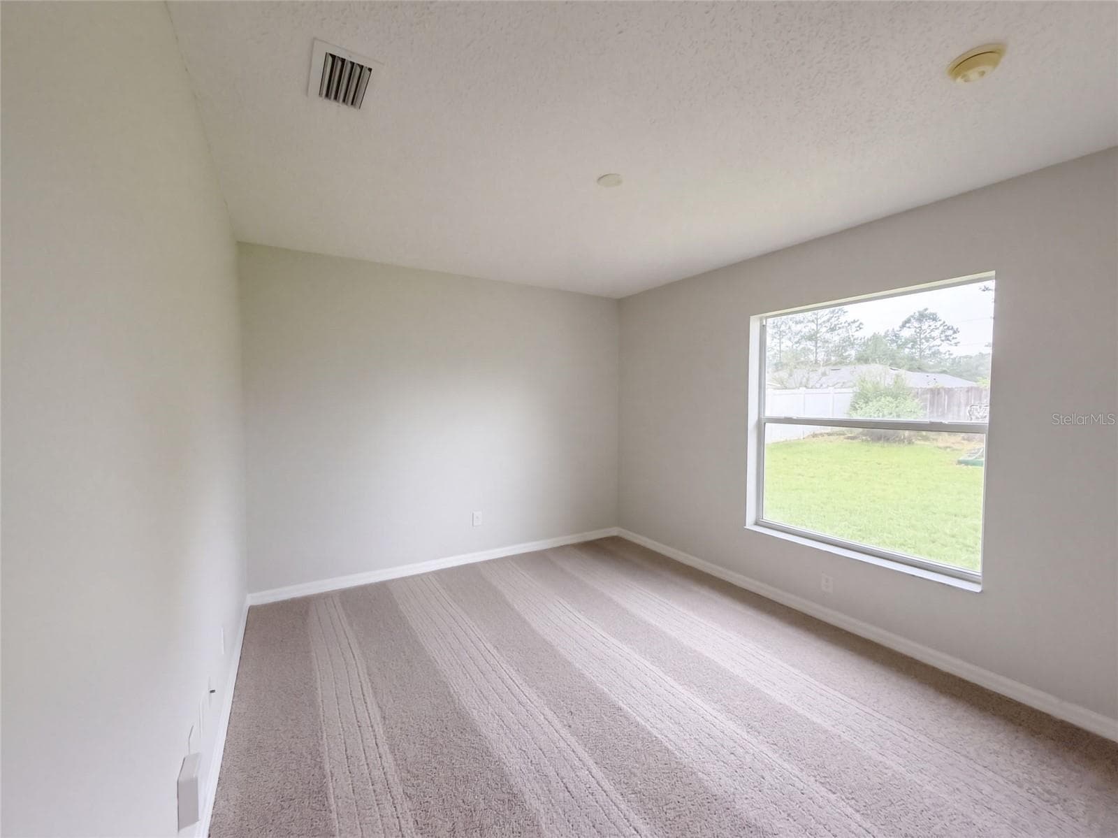 Single Family Residence at 18 ROLLAND LN, PALM COAST, photo 10 of 28