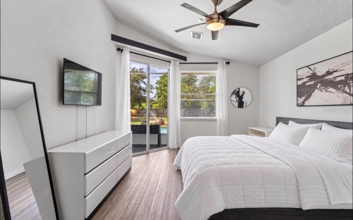 Primary Suite - 11309 LAPWING RD, WEEKI WACHEE