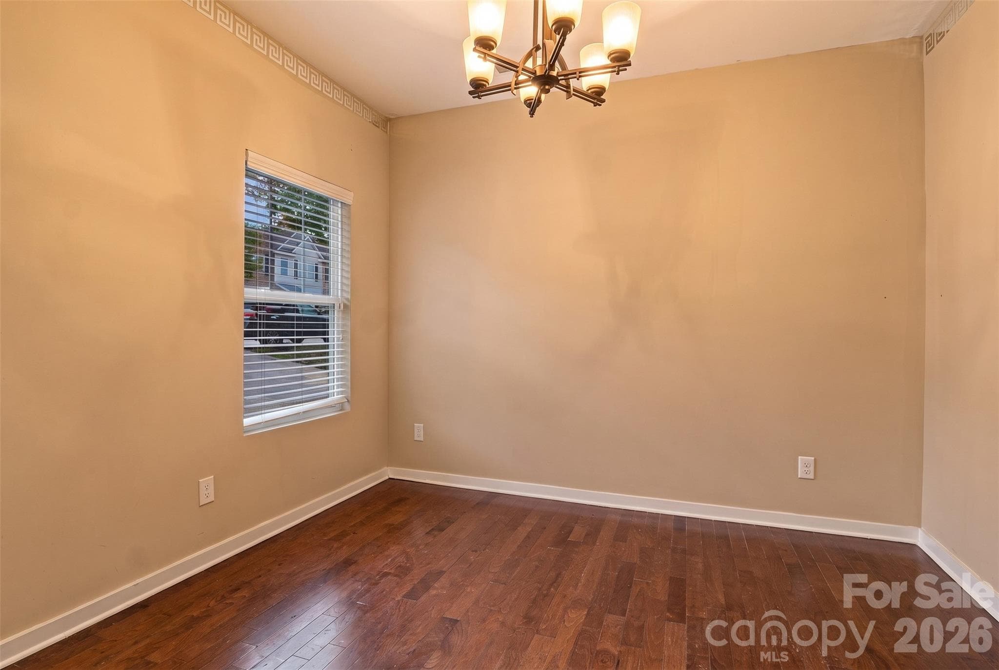 Townhouse at 433 Battery Circle, Clover, photo 7 of 32