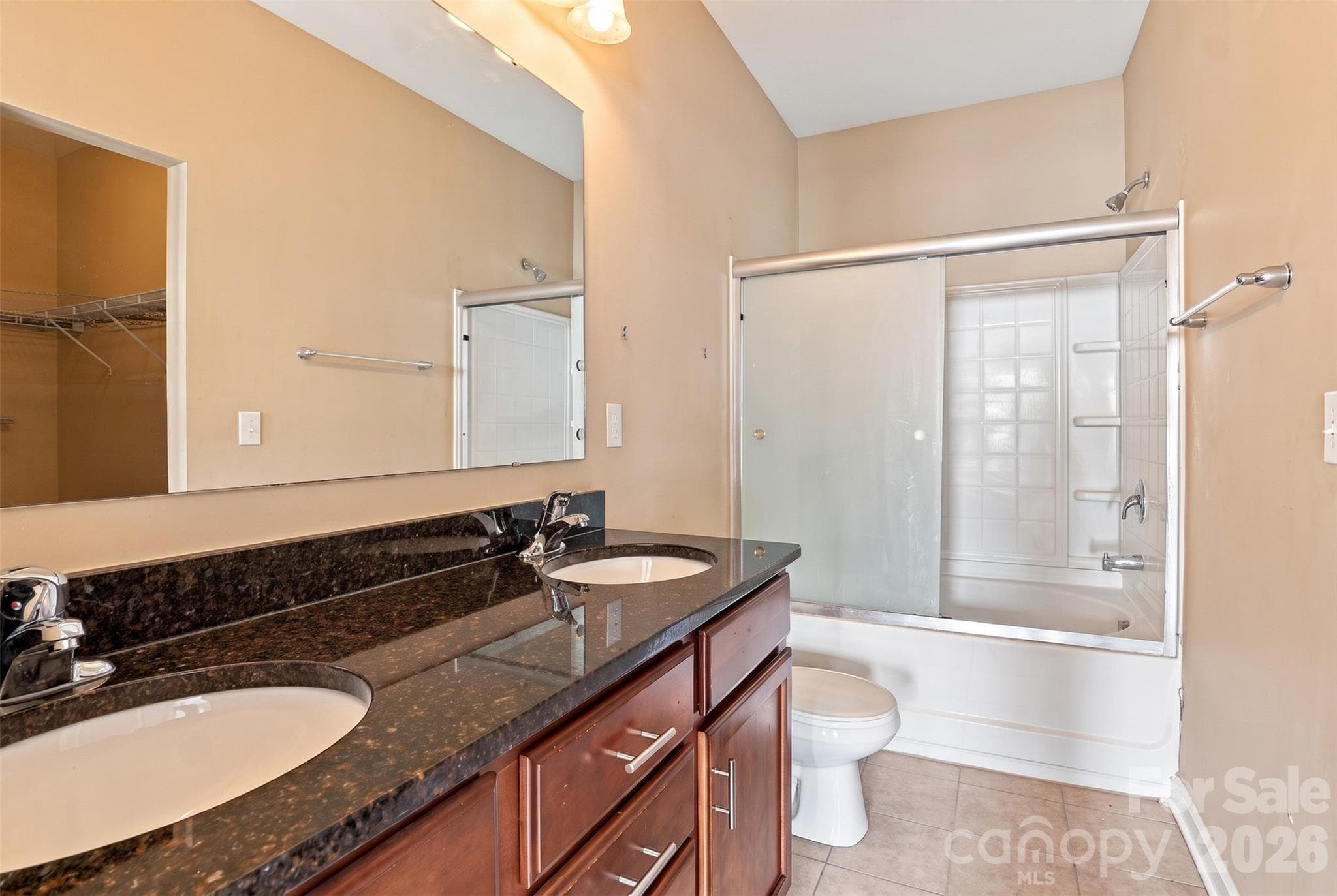 Townhouse at 433 Battery Circle, Clover, photo 17 of 32