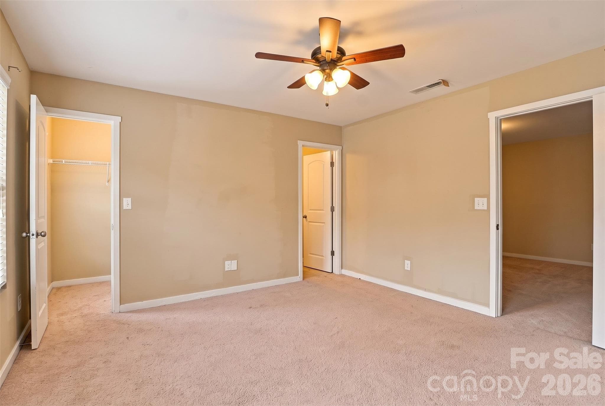 Townhouse at 433 Battery Circle, Clover, photo 23 of 32