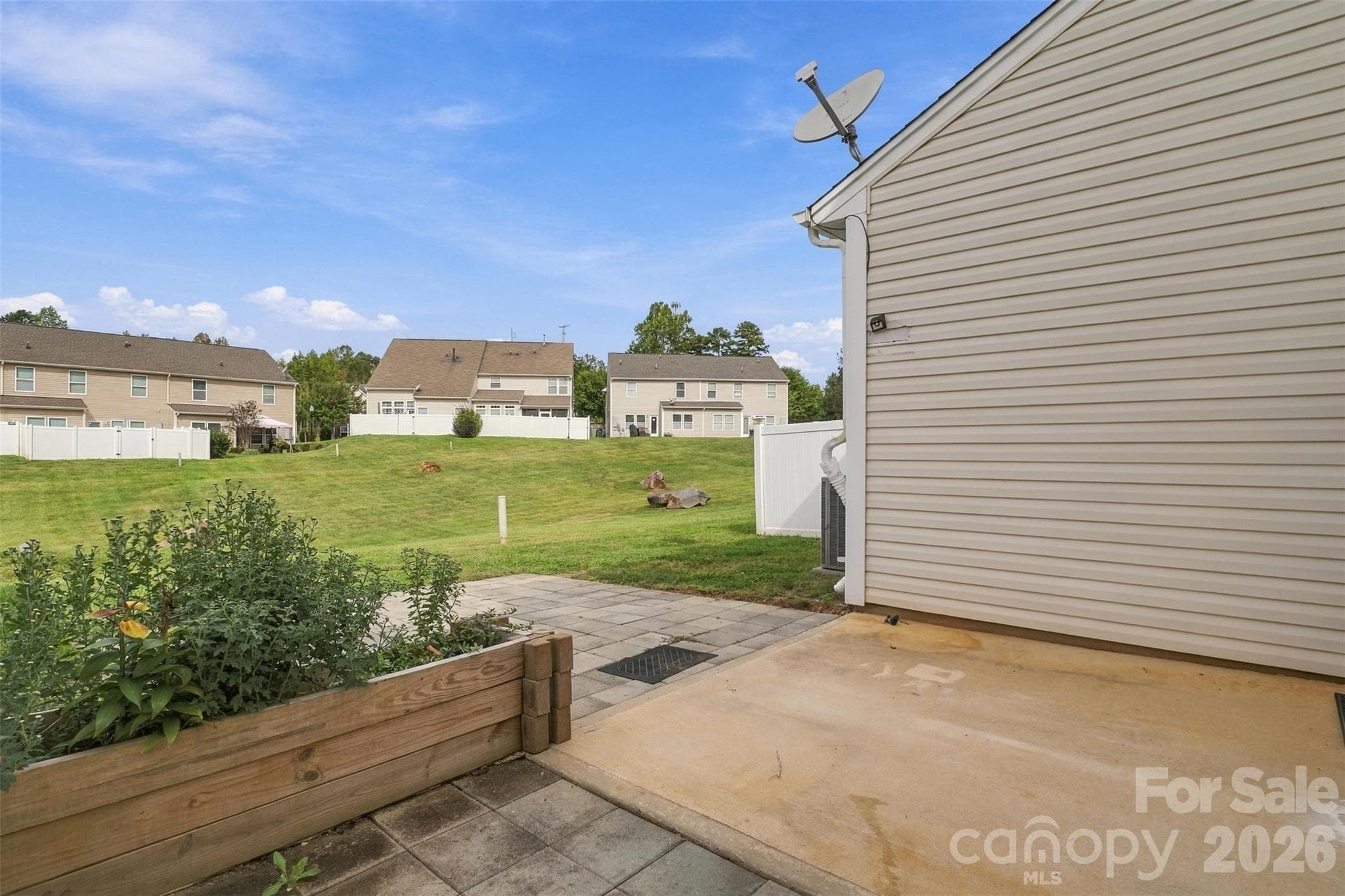Townhouse at 433 Battery Circle, Clover, photo 28 of 32