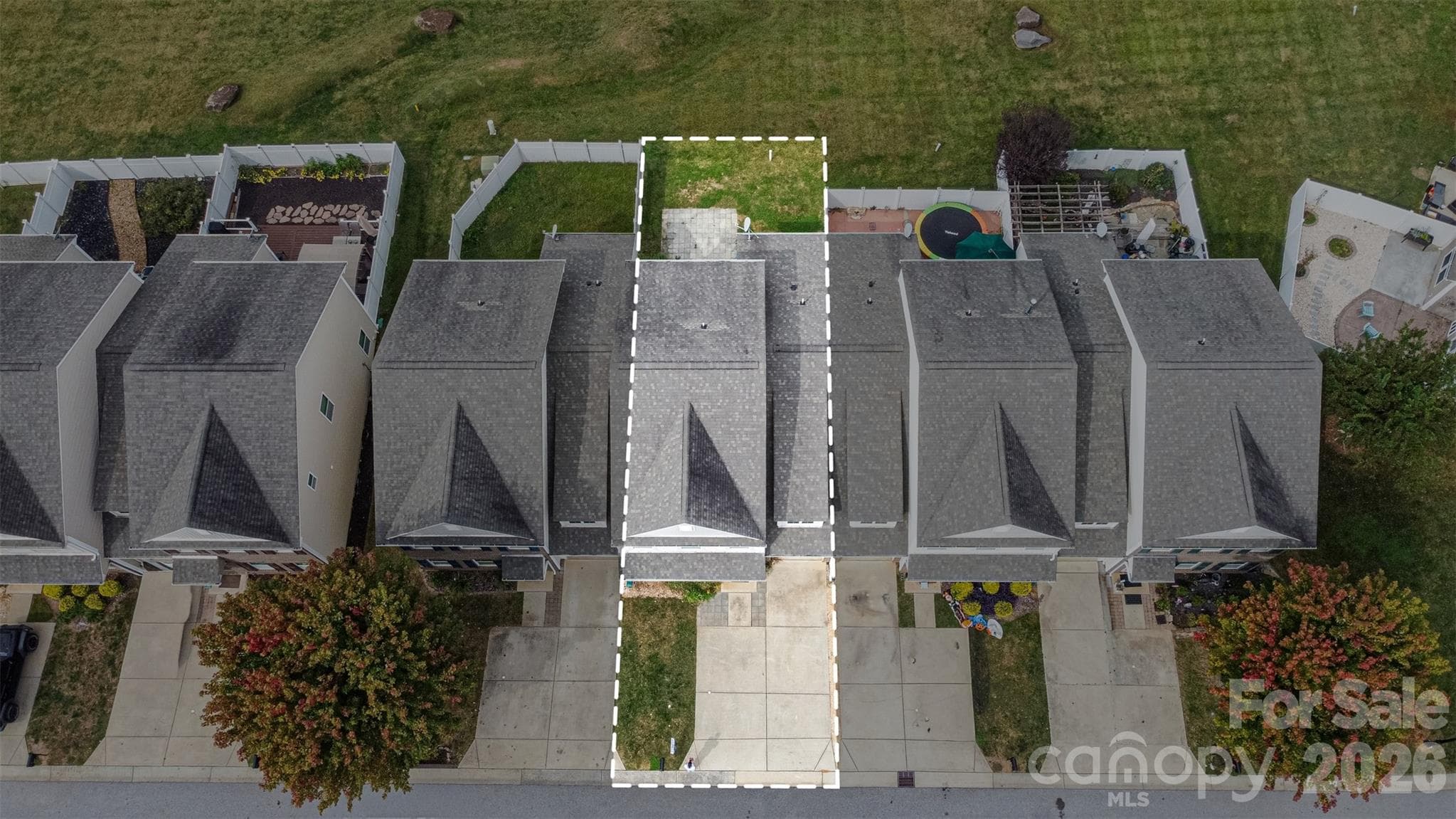 Townhouse at 433 Battery Circle, Clover, photo 30 of 32