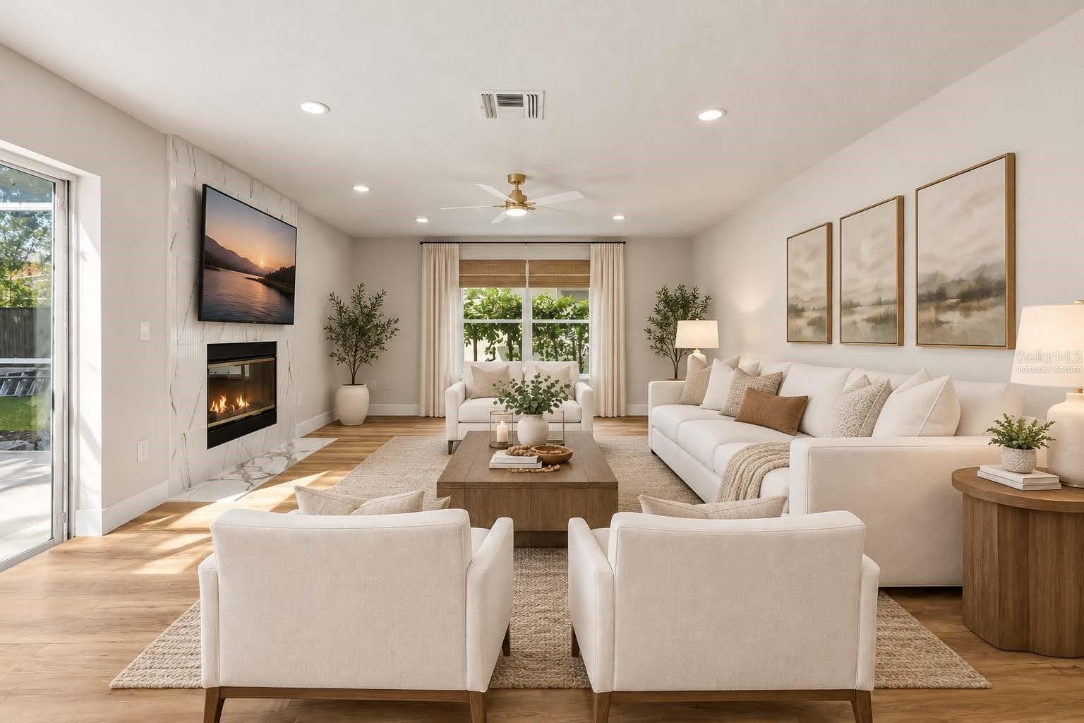 Virtually Staged Family room to show layout potential - 13044 BELLERIVE LN, ORLANDO
