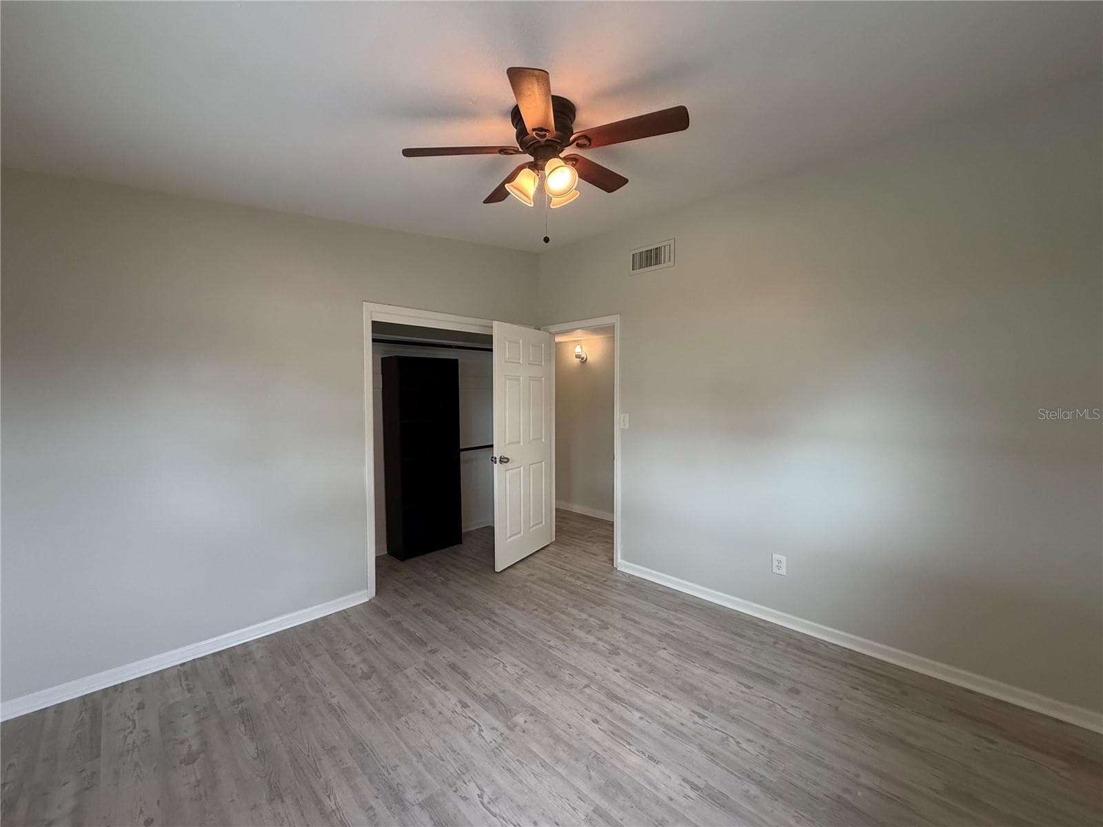 Single Family Residence at 1371 JEFFORDS ST, CLEARWATER, photo 10 of 23
