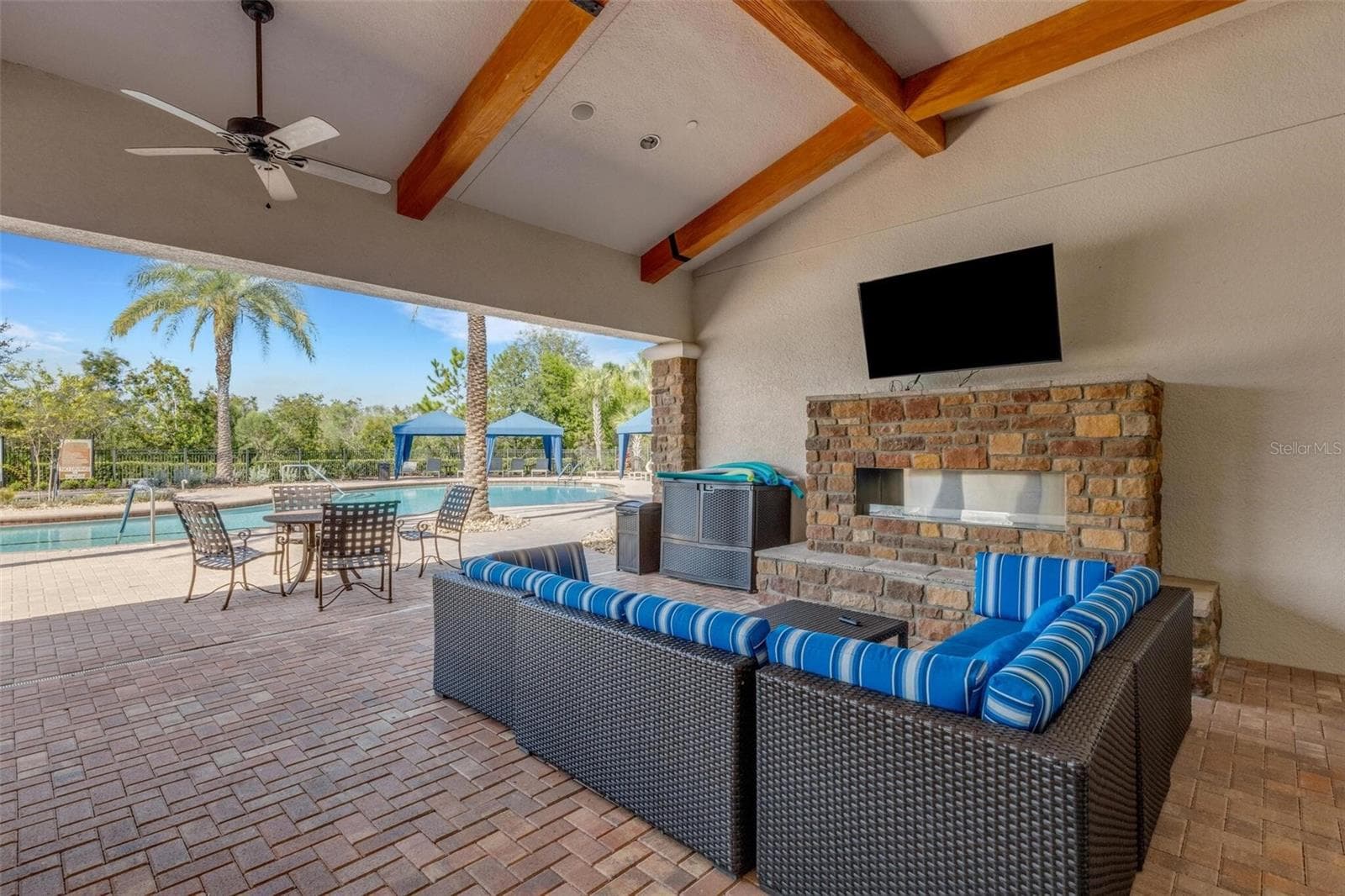 Single Family Residence at 8413 ALBERATA VISTA DR, TAMPA, photo 153 of 163