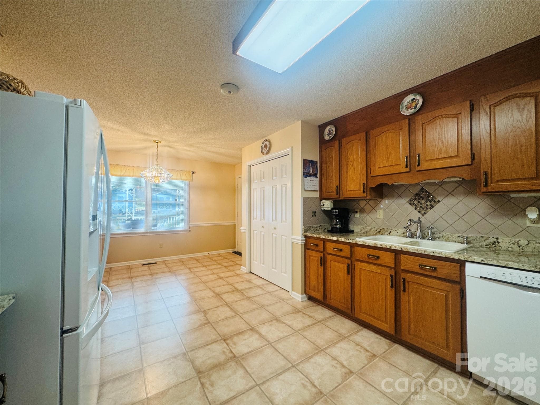 Single Family Residence at 107 Tremont Drive, Salisbury, photo 13 of 28