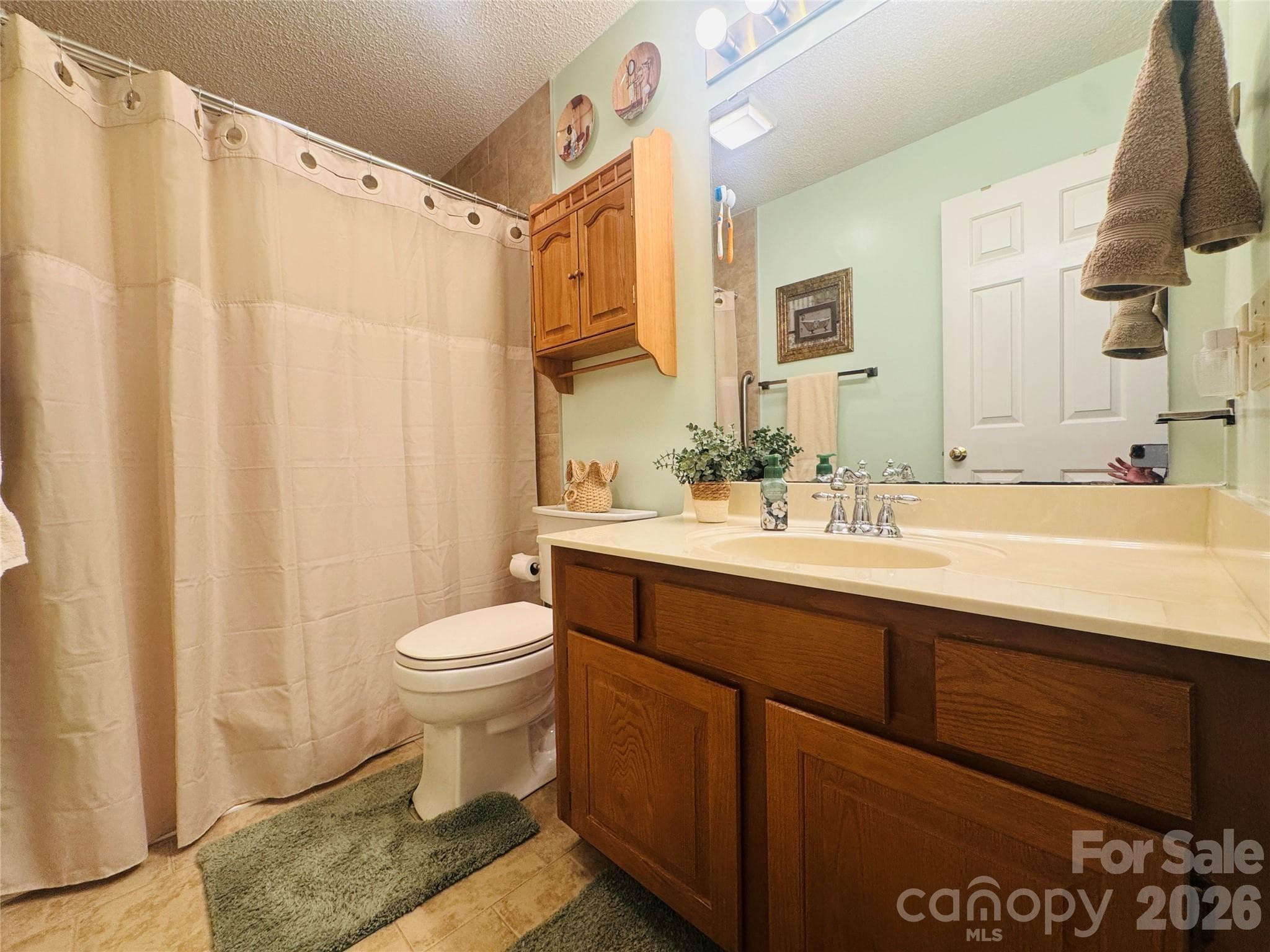 Single Family Residence at 107 Tremont Drive, Salisbury, photo 20 of 28