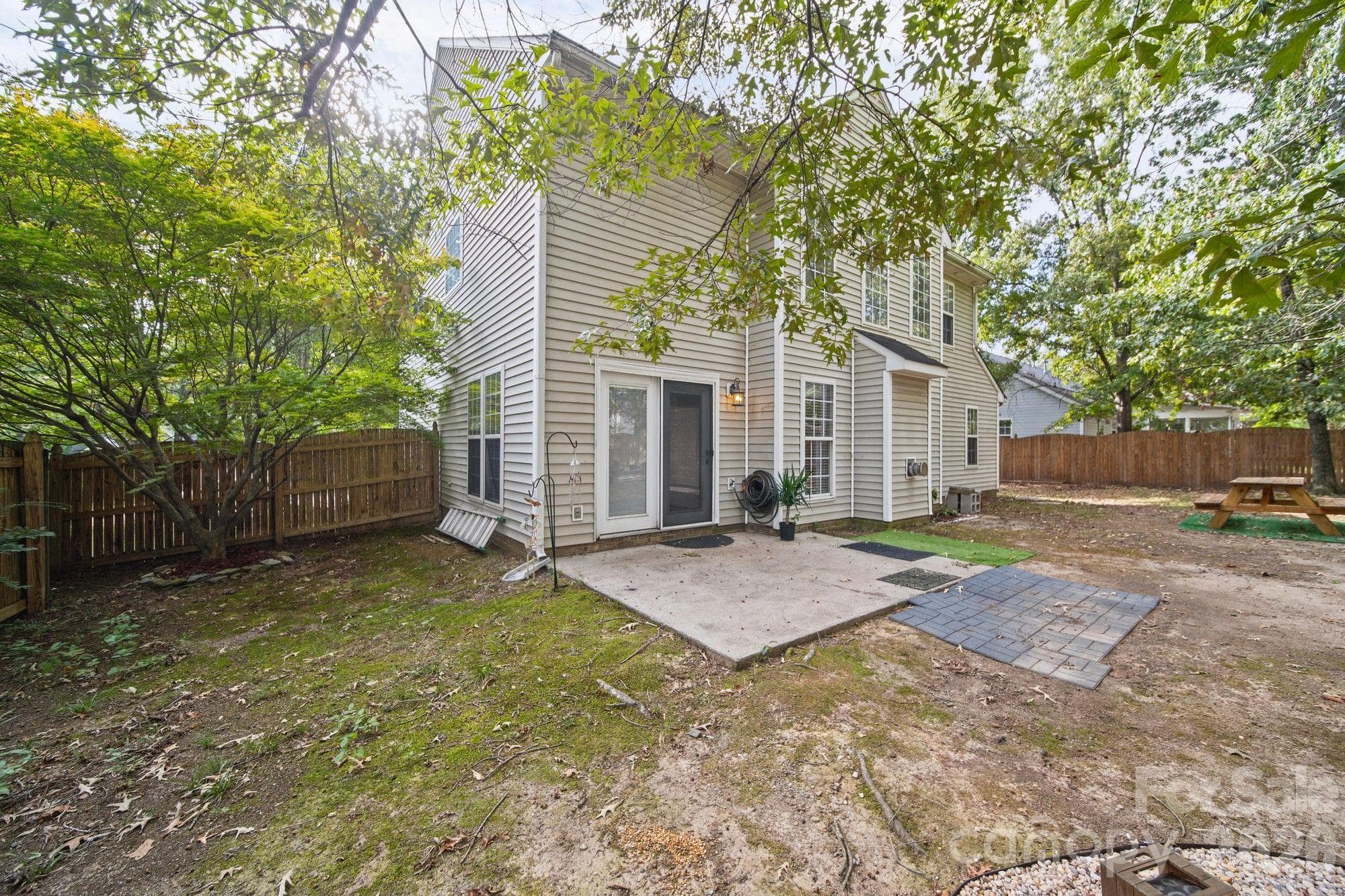 Single Family Residence at 1617 Winthrop Lane, Monroe, photo 7 of 39