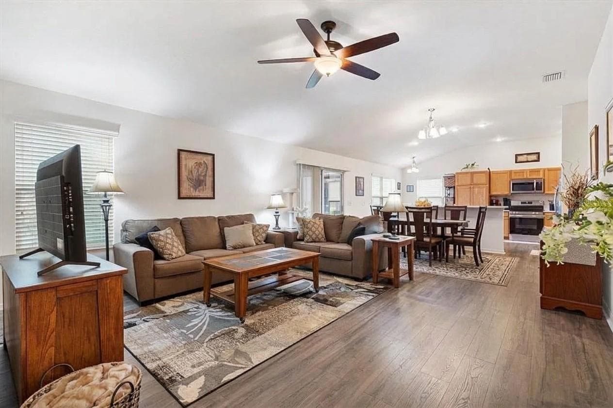 Virtually Staged - 798 MILLHORN LOOP, THE VILLAGES