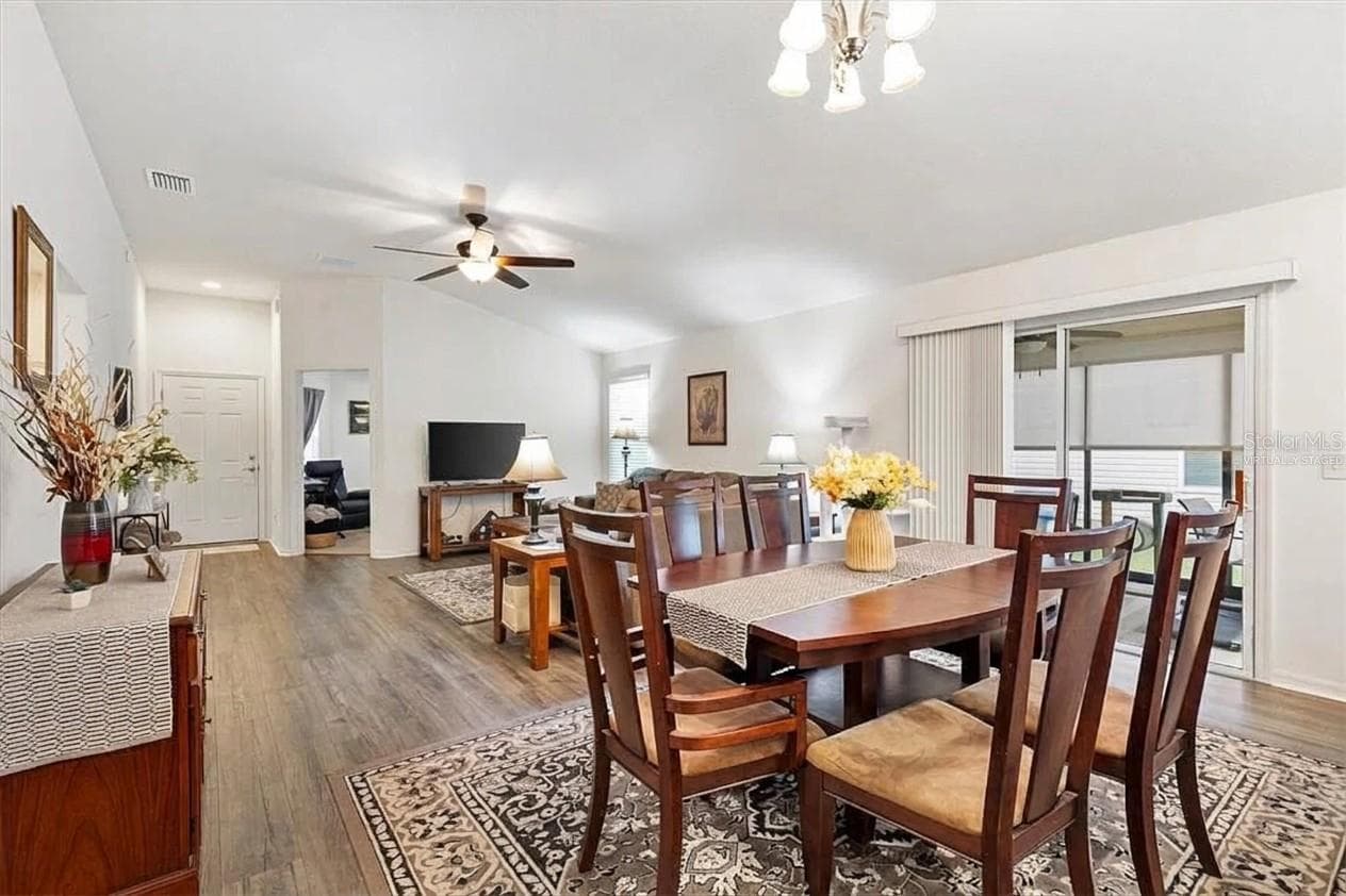 Virtually Staged - 798 MILLHORN LOOP, THE VILLAGES