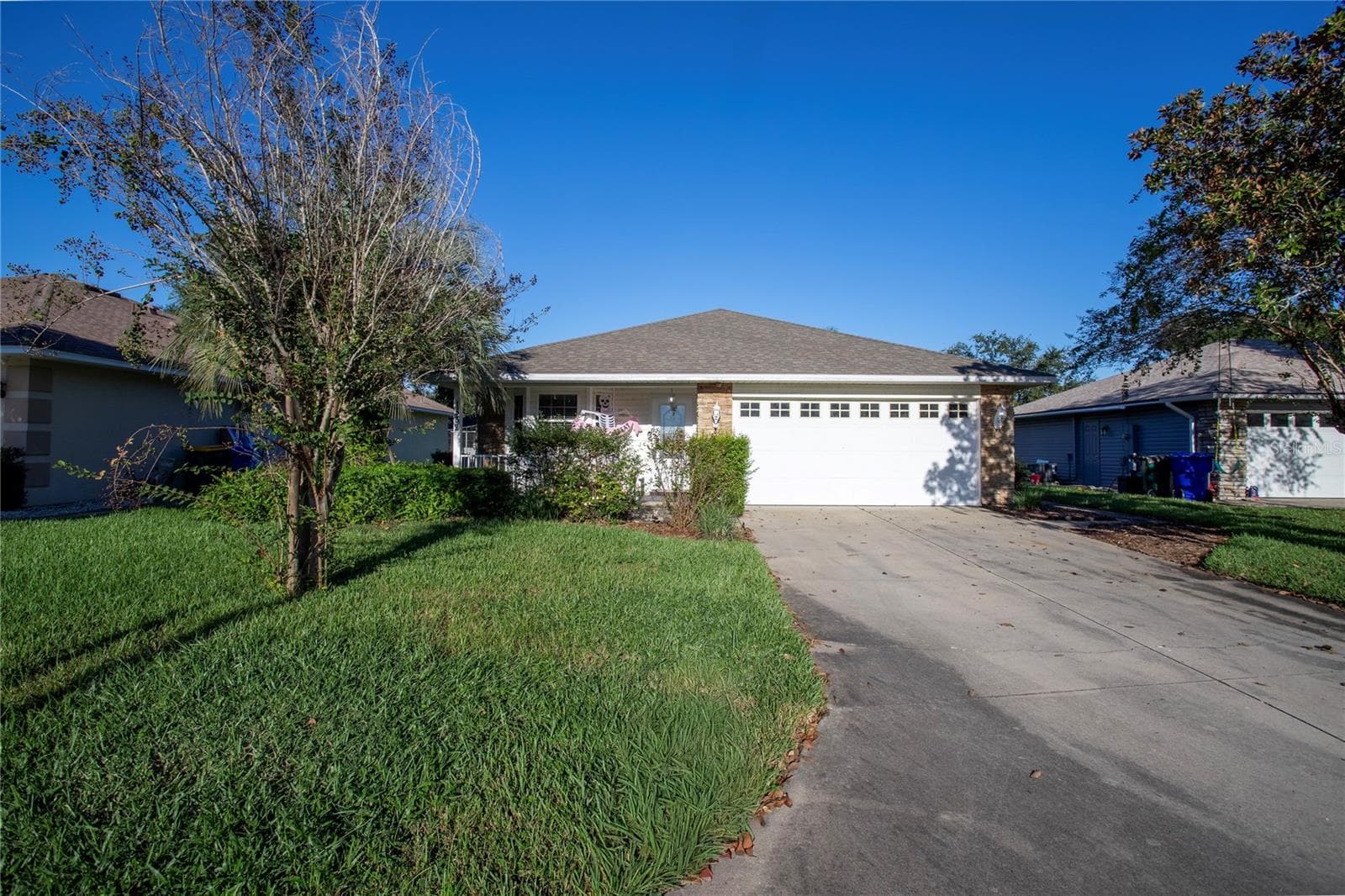 Single Family Residence at 1532 LAKE VILLA DR, TAVARES, photo 2 of 33