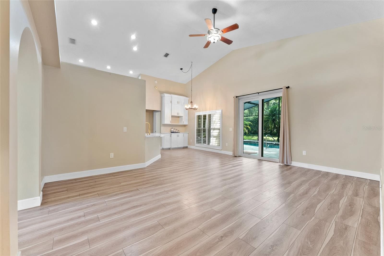 large entry living/dining area - 4287 TREMBLAY WAY, PALM HARBOR