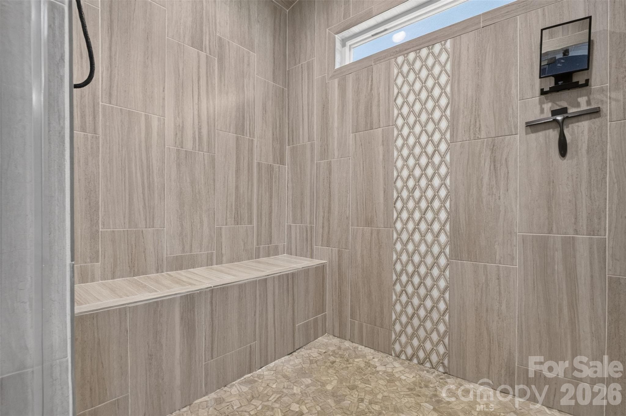 Steam shower - 8268 Aeromarine Boulevard, Catawba