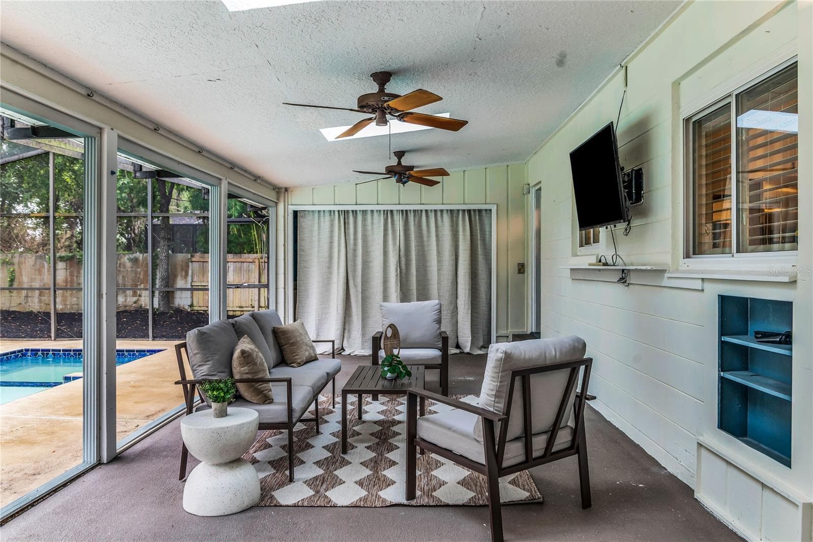 Single Family Residence at 3615 NEPTUNE DR, ORLANDO, photo 18 of 37