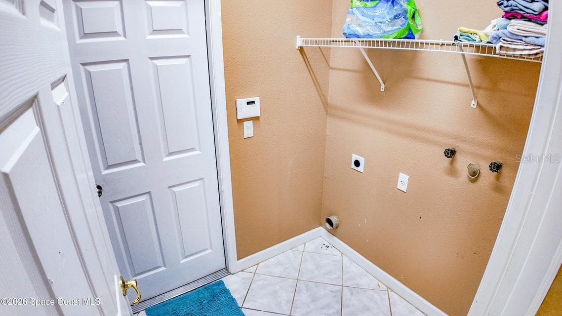 Single Family Residence at 3145 TWISTED OAK LOOP, KISSIMMEE, photo 19 of 21