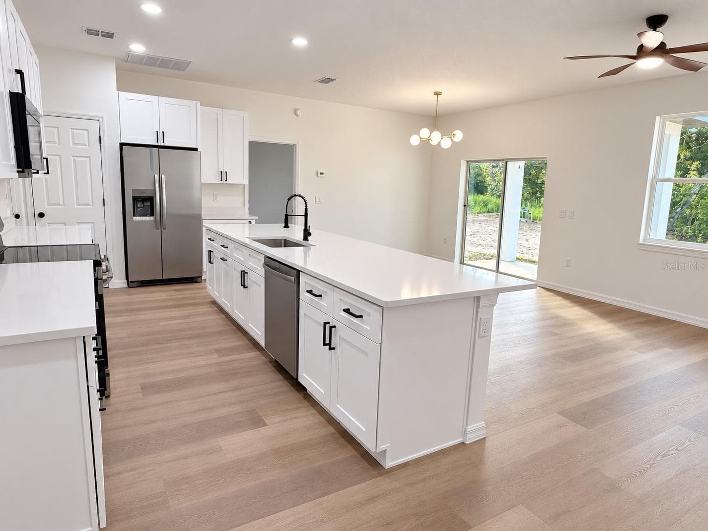 Single Family Residence at 12 BAHIA PASS DR, OCALA, photo 2 of 11