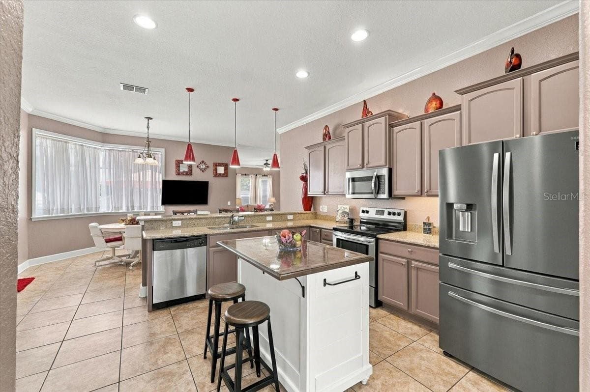 Kitchen - 7380 BENT GRASS DR, WINTER HAVEN