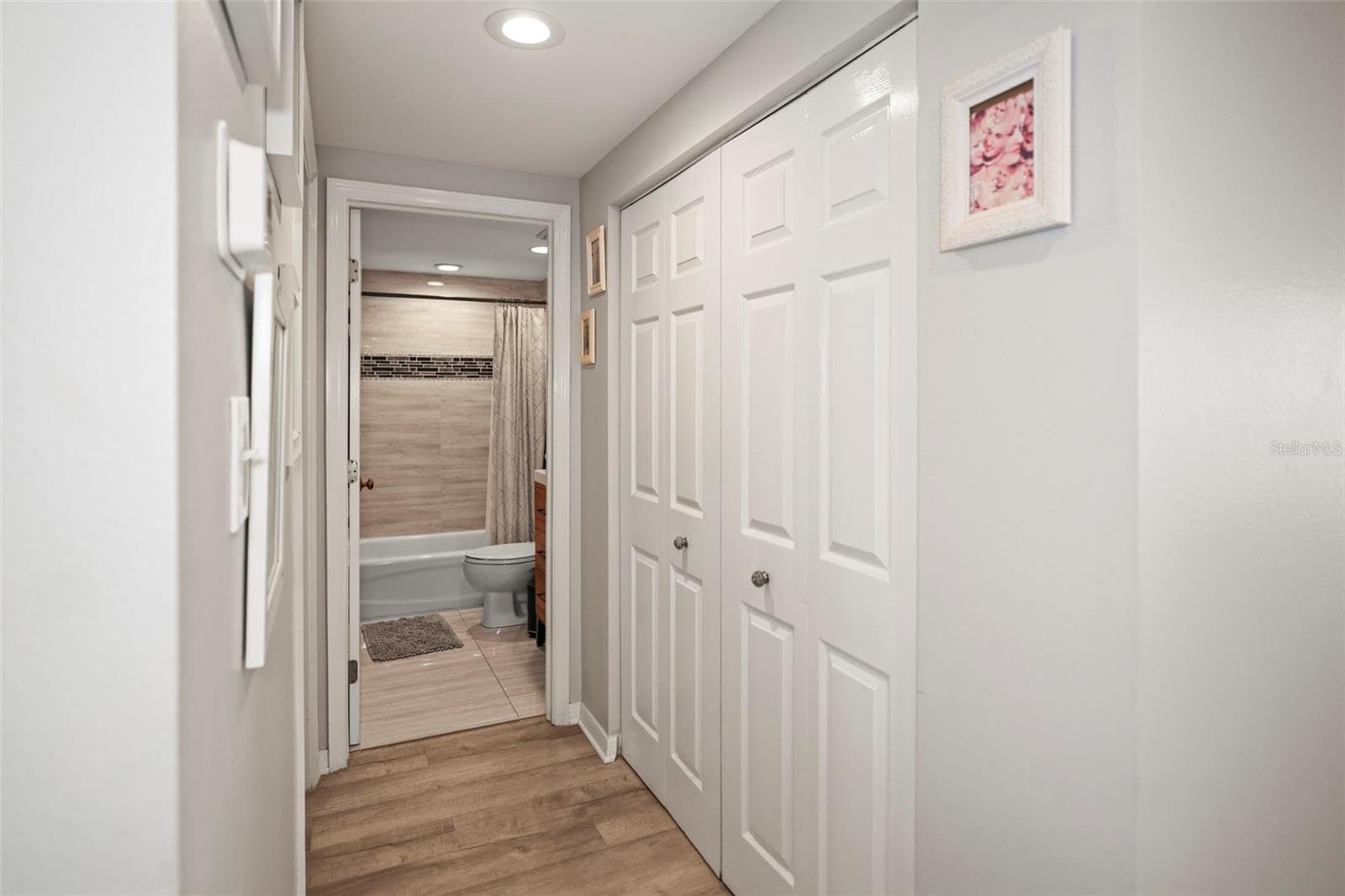 Condominium at 6495 SHORELINE DR #8502, ST PETERSBURG, photo 16 of 66