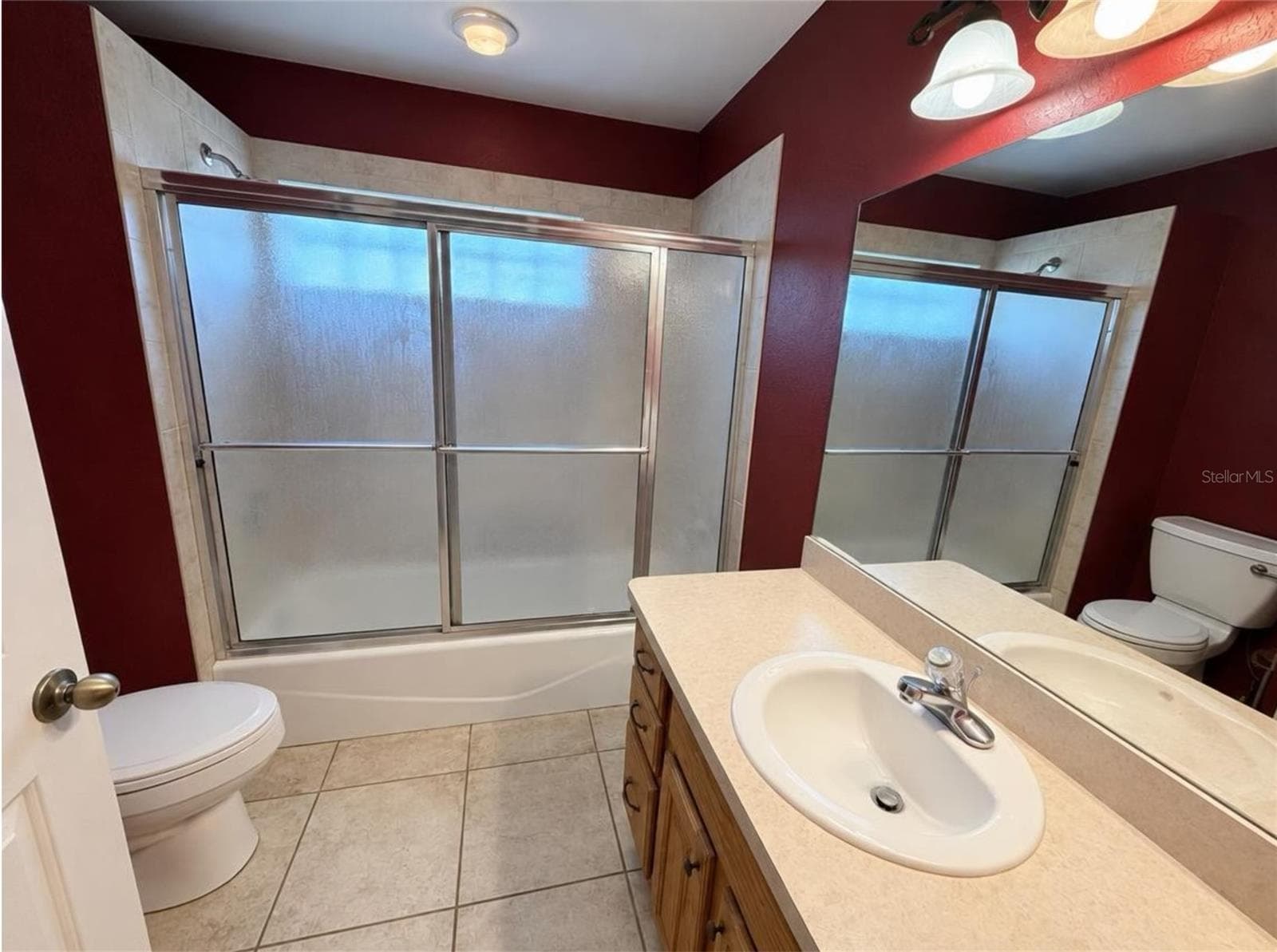 Bathroom 1 - 1301 COLSON RD, PLANT CITY