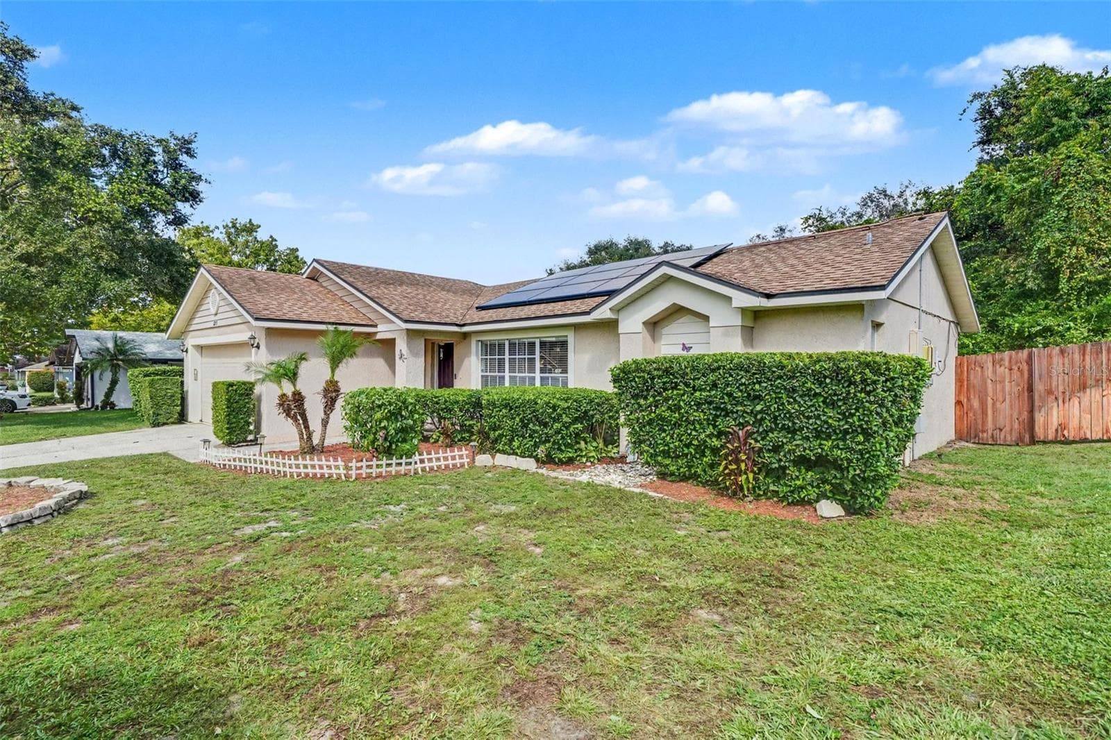 Single Family Residence at 1219 MAYBROOK ST, APOPKA, photo 3 of 33