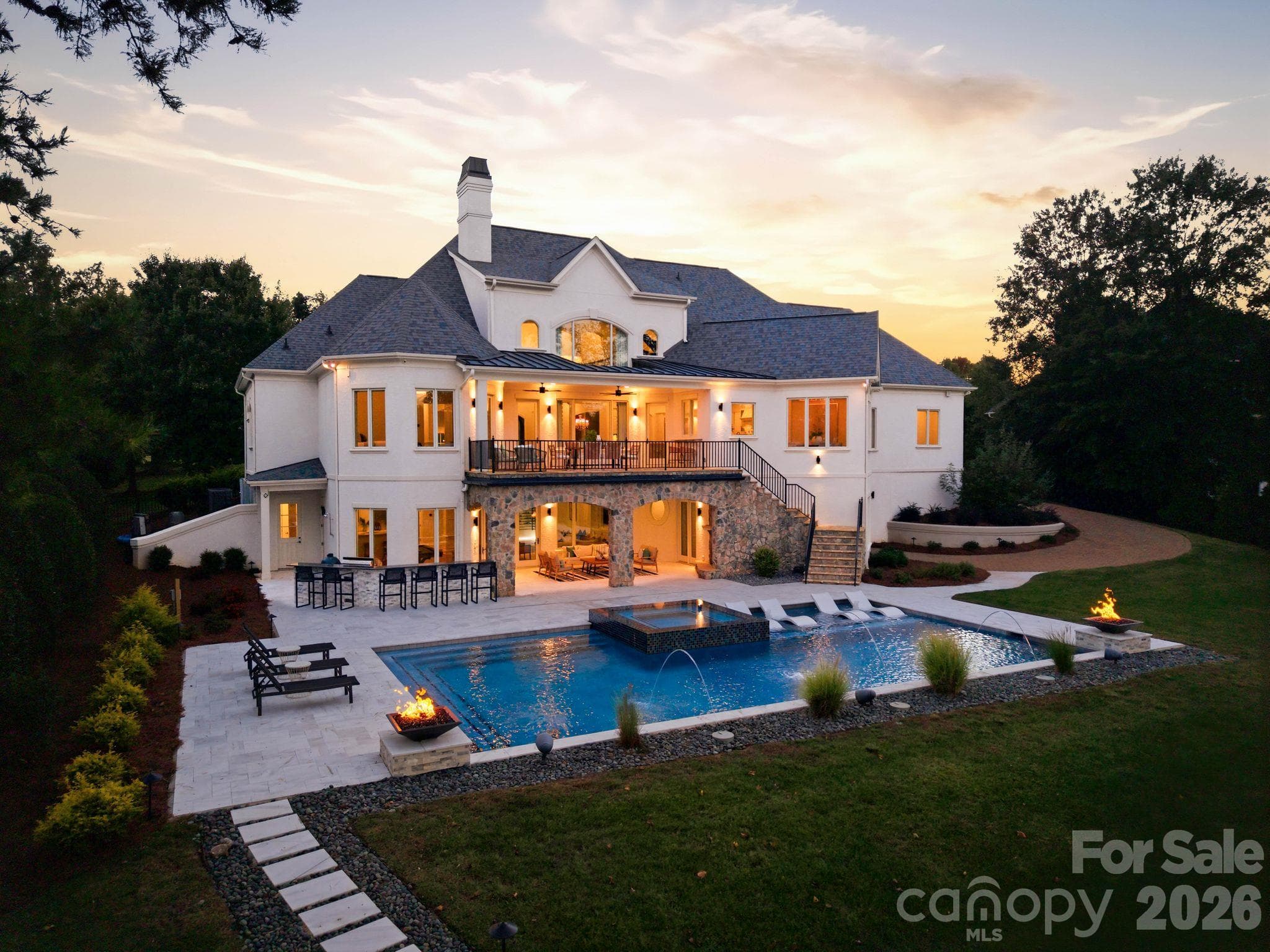 Single Family Residence at 114 Cape Cod Way, Mooresville, photo 2 of 47