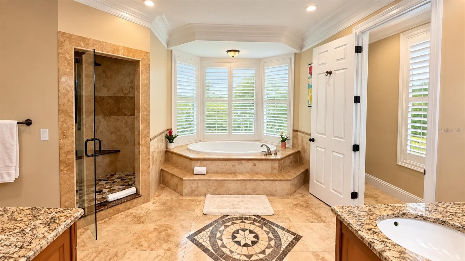 Single Family Residence at 14360 MCGREGOR BLVD, FORT MYERS, photo 22 of 44