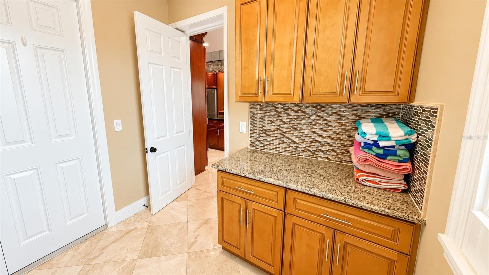 Single Family Residence at 14360 MCGREGOR BLVD, FORT MYERS, photo 32 of 44