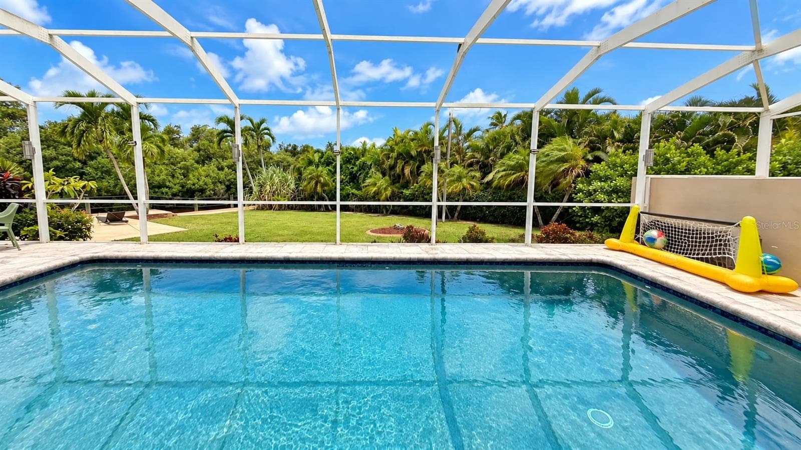 Single Family Residence at 14360 MCGREGOR BLVD, FORT MYERS, photo 41 of 44