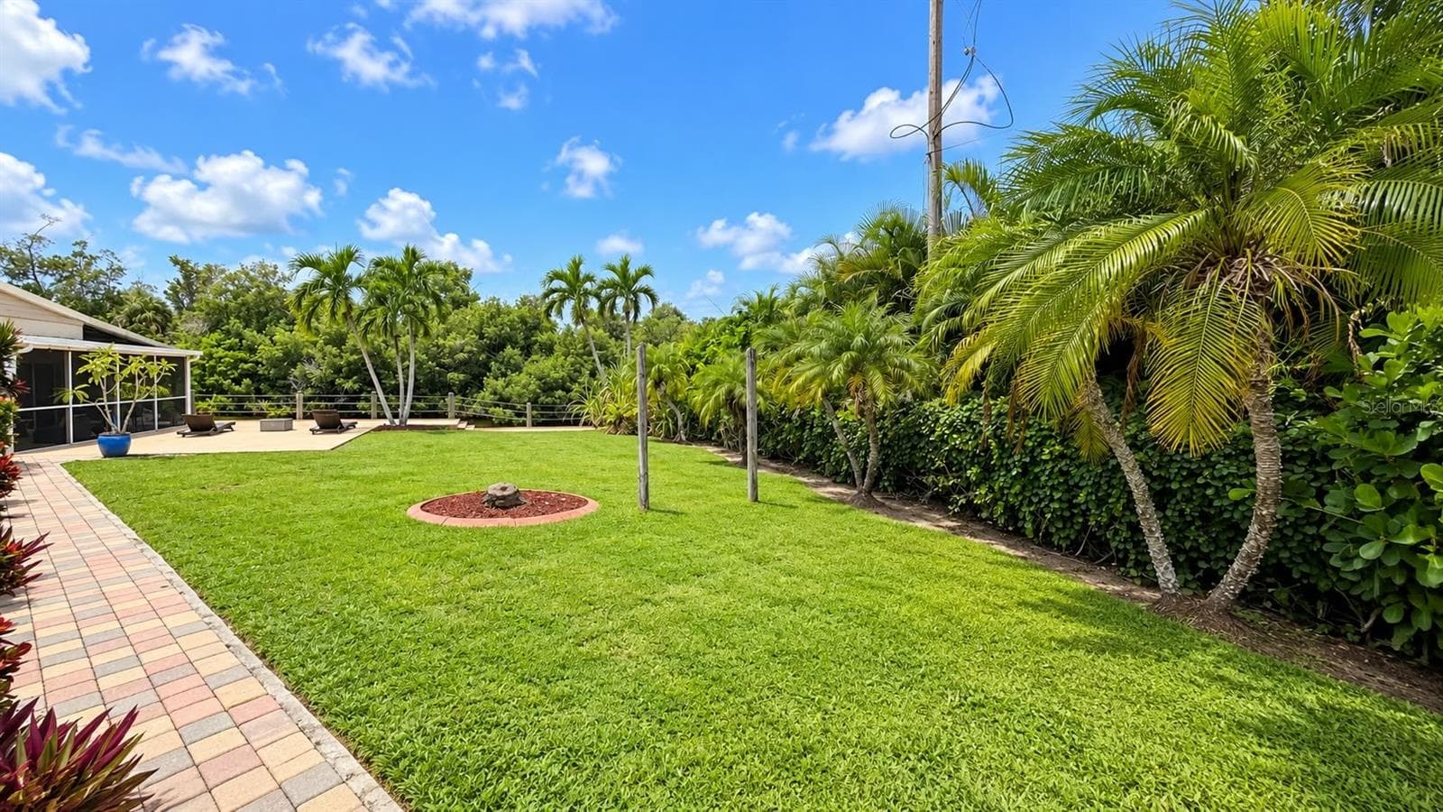 Single Family Residence at 14360 MCGREGOR BLVD, FORT MYERS, photo 43 of 44