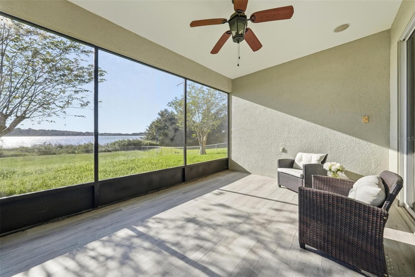 Single Family Residence at 3804 BAYSHORE CIR, TAVARES, photo 36 of 51