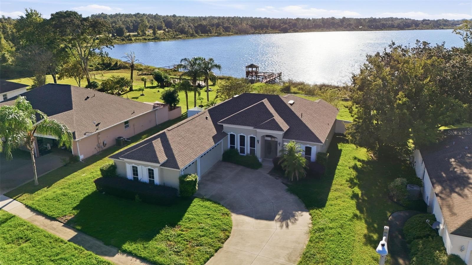 Single Family Residence at 3804 BAYSHORE CIR, TAVARES, photo 40 of 51