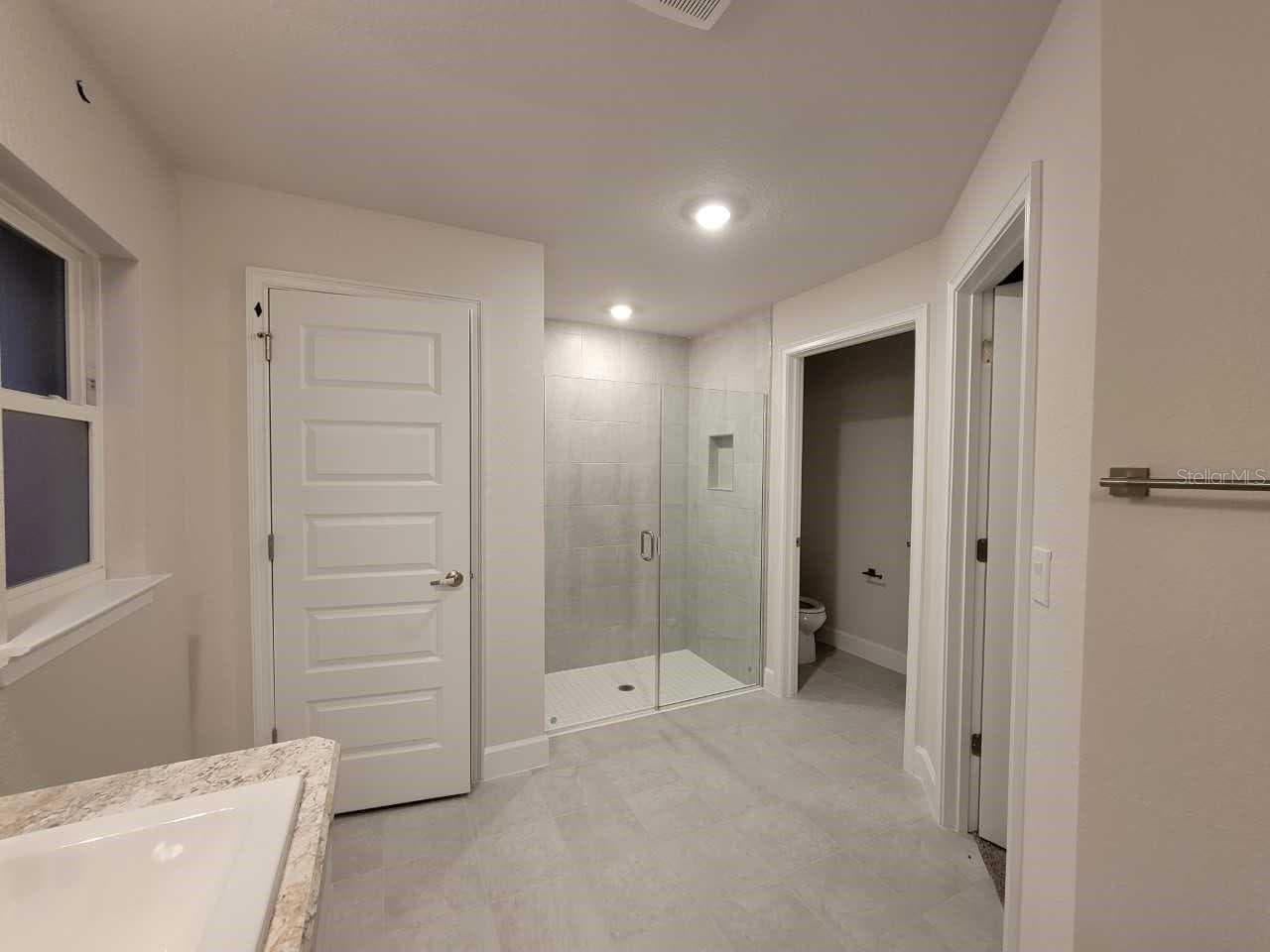 Picture of similar home for illustrative purposes only! Colors and features will vary! - 13192 SW 65TH CIR, OCALA