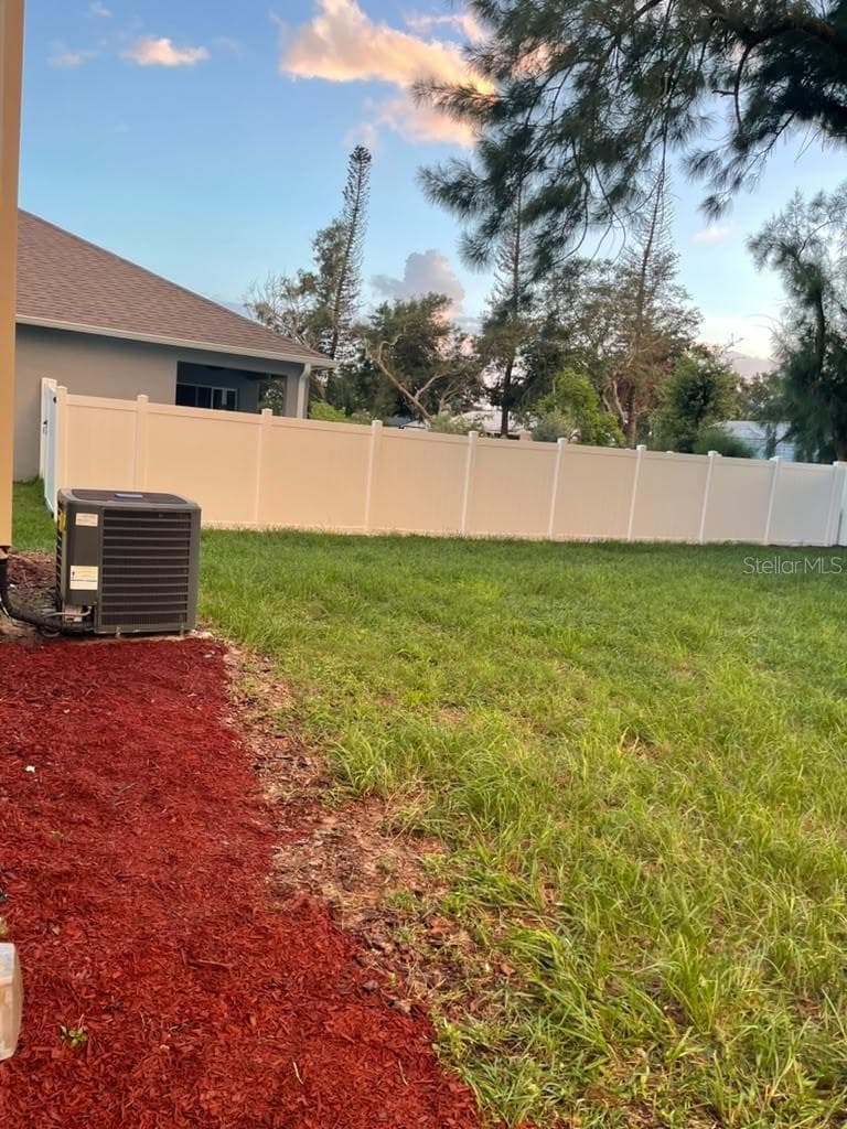 BACKYARD - 1144 AUGUST SKY DR, DELTONA