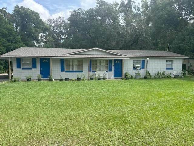 Home after fresh newly painted exterior - 1400 N SIMPSON ST, MOUNT DORA