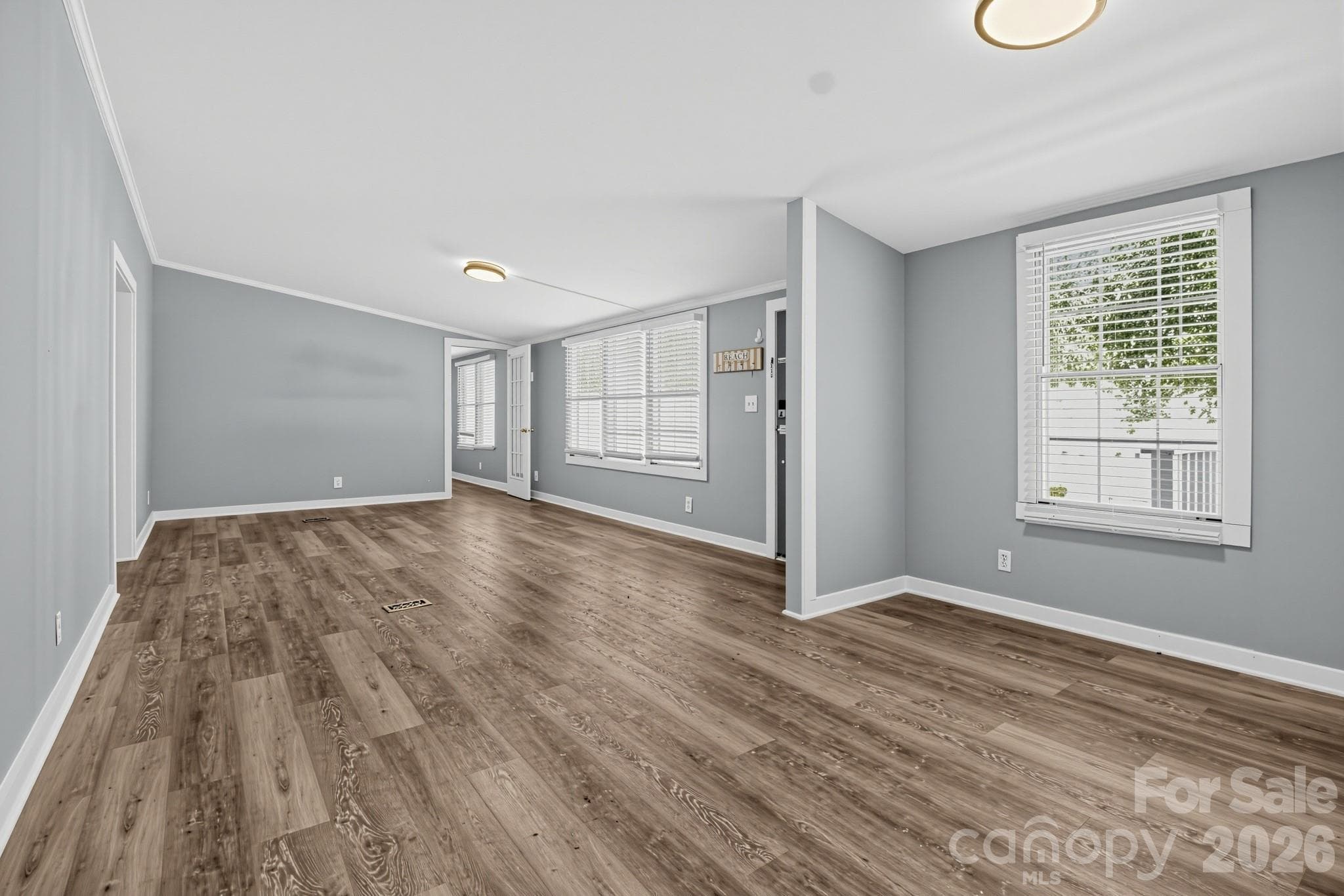 Single Family Residence at 8187 Woodland Drive, Myrtle Beach, photo 10 of 33