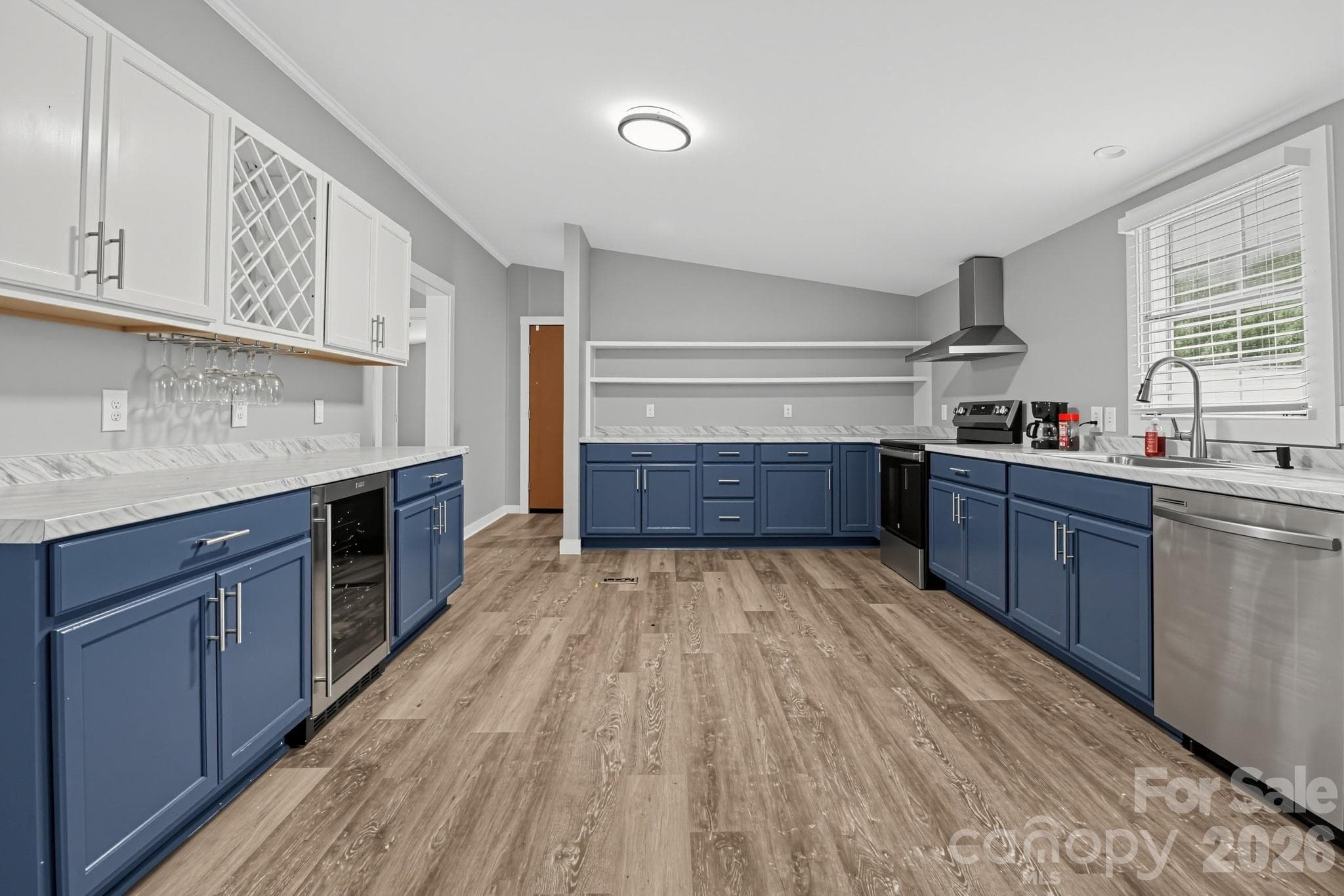Single Family Residence at 8187 Woodland Drive, Myrtle Beach, photo 13 of 33