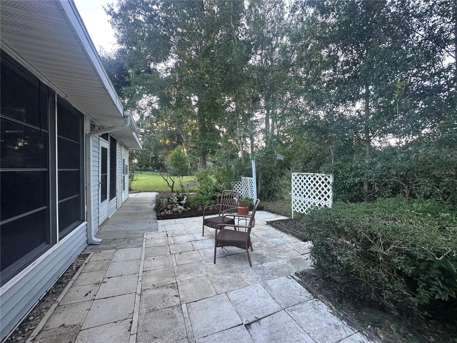 Back Of Home - 10816 SW 83RD AVE, OCALA