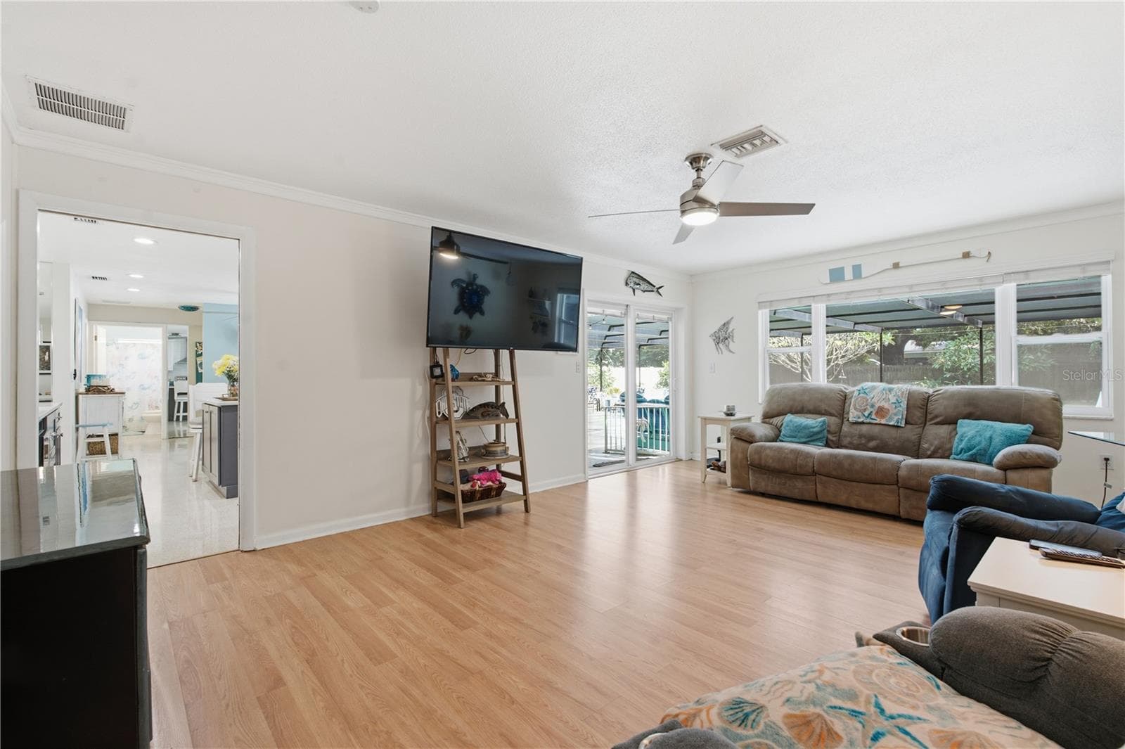 Single Family Residence at 2015 PARK ST N, ST PETERSBURG, photo 16 of 52