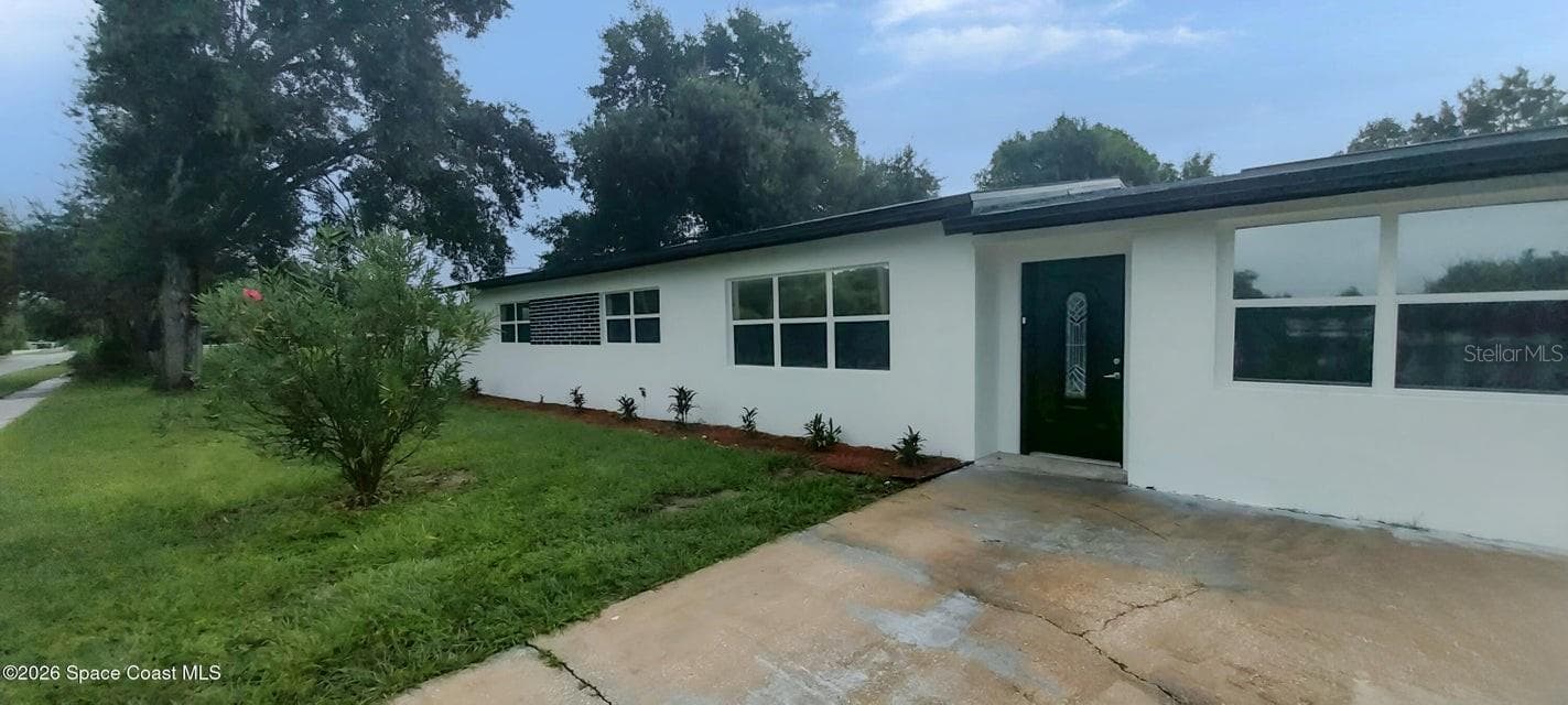 1705 OLD DIXIE HWY