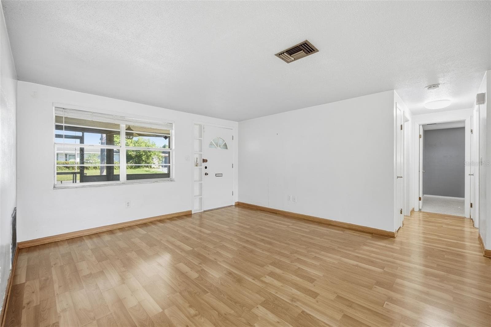 Single Family Residence at 4030 CLUSTER DR, HOLIDAY, photo 7 of 45